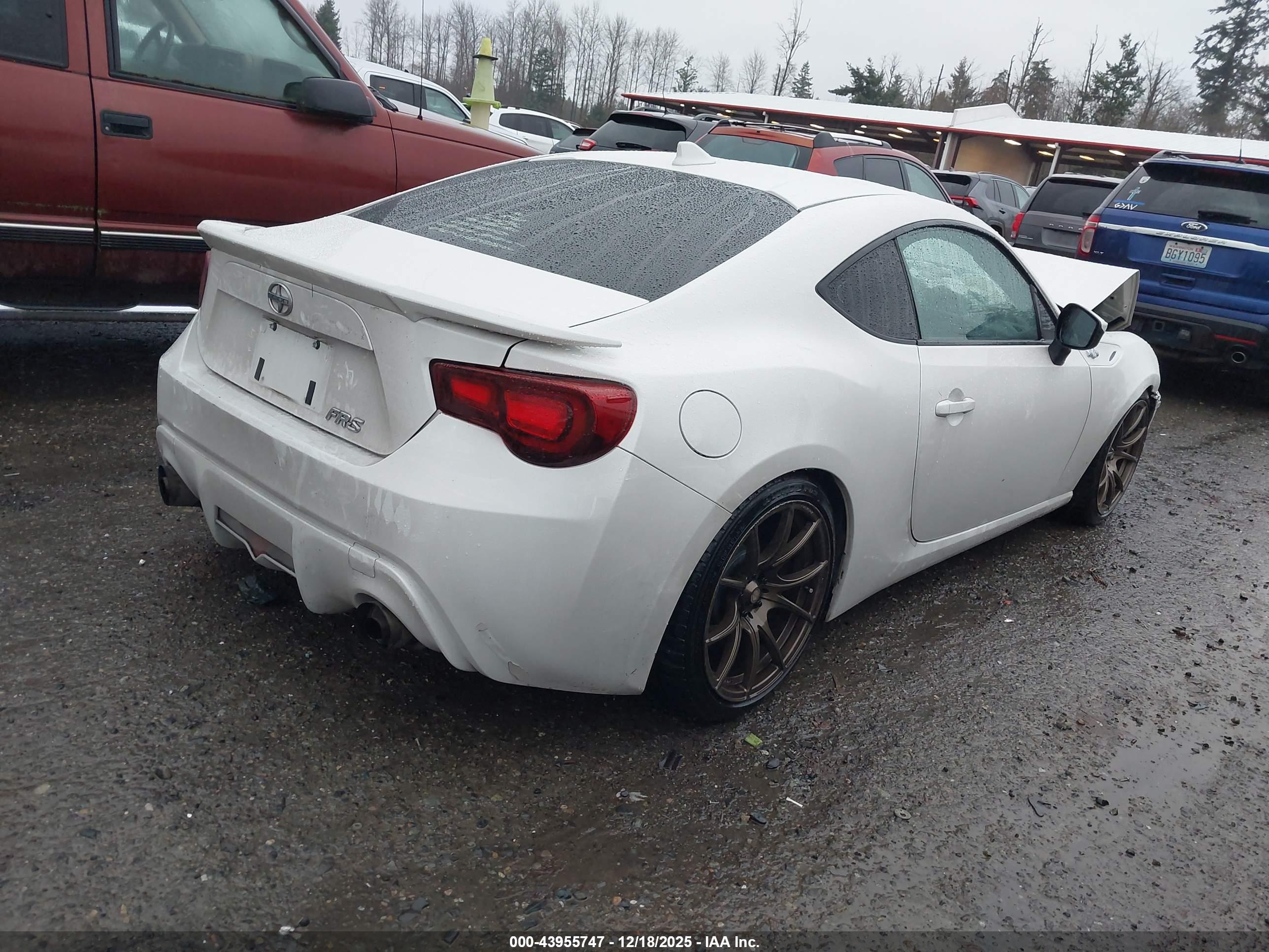 SCION FR-S image 4