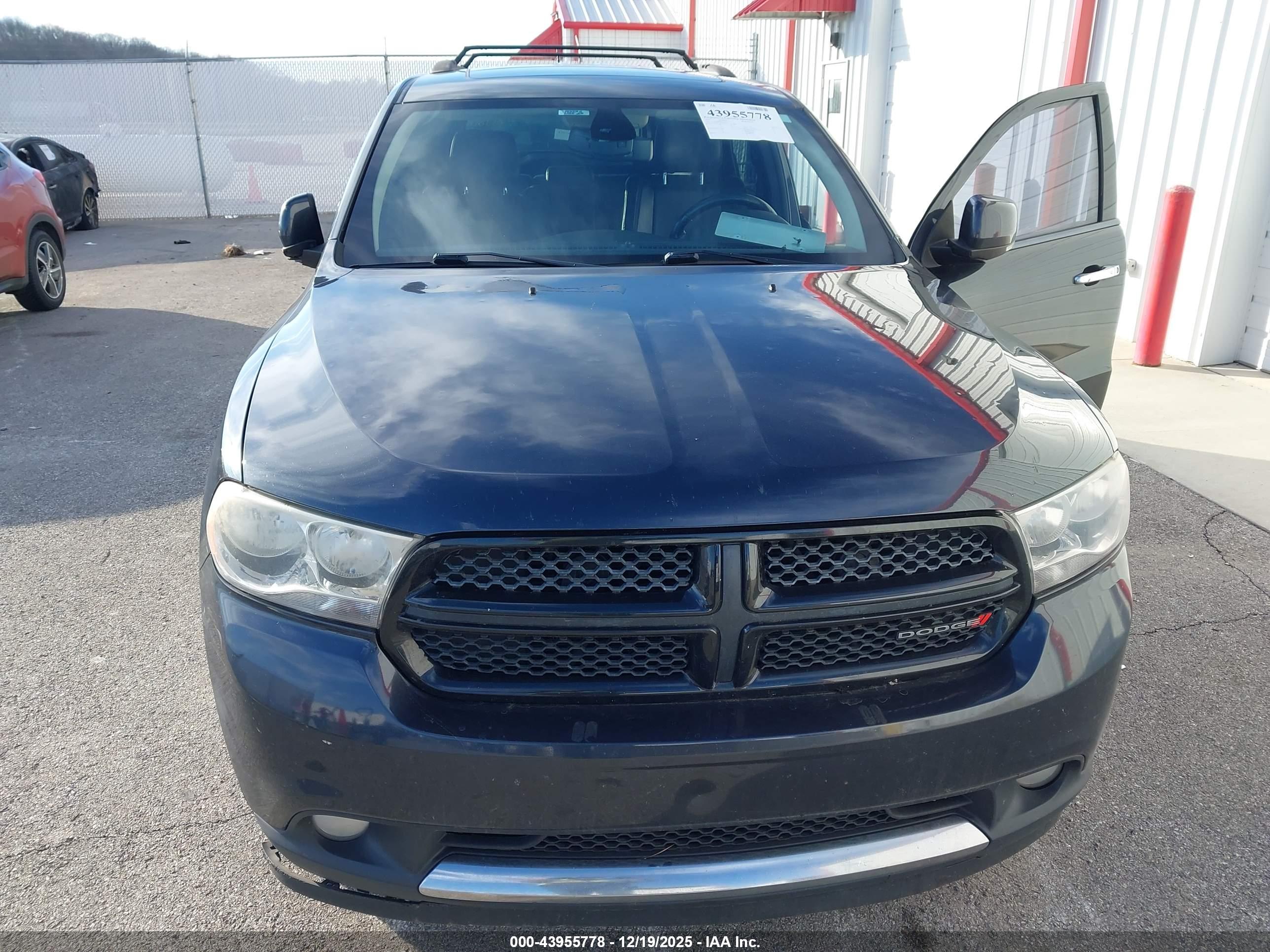 DODGE DURANGO image 6