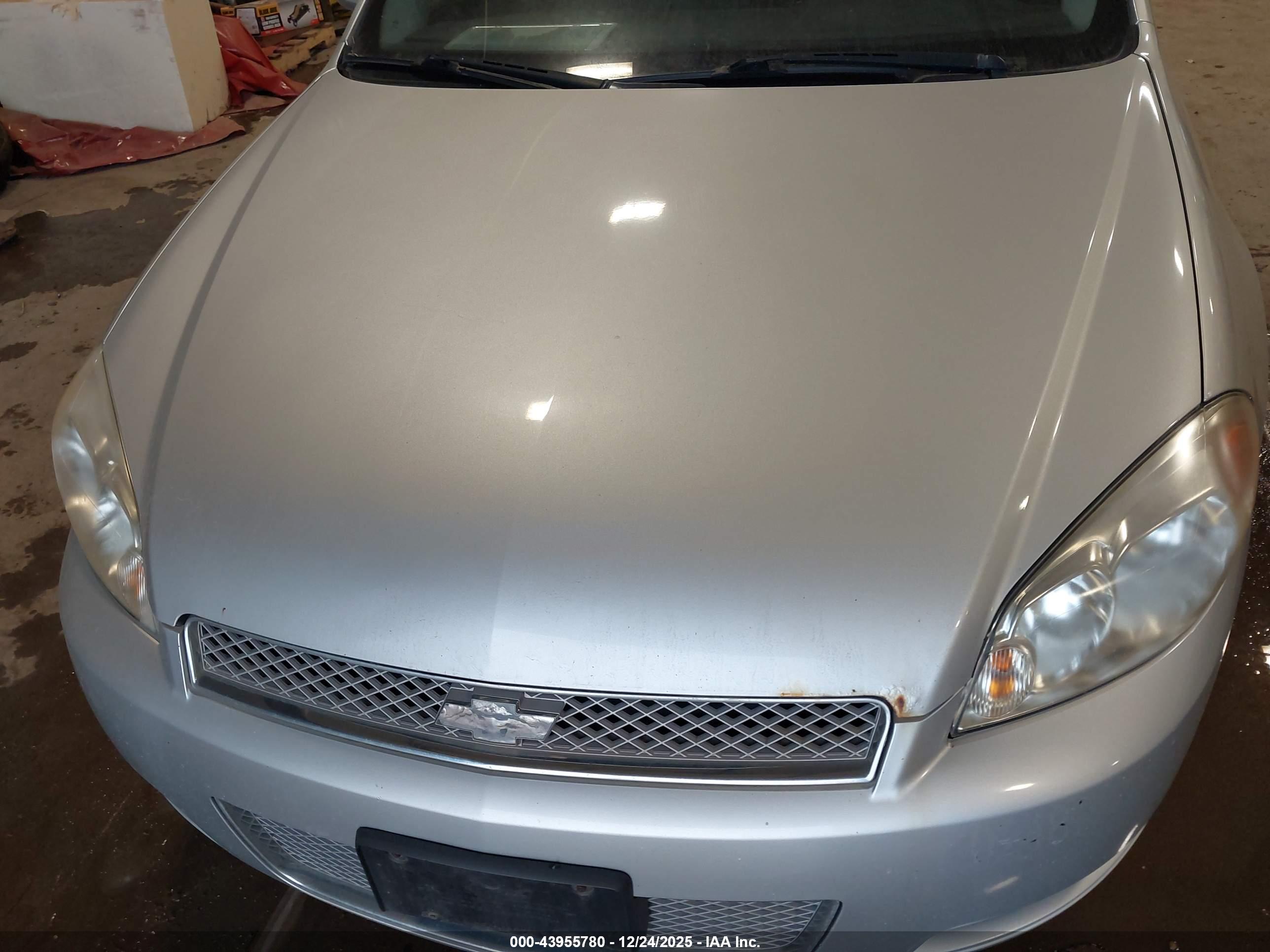 CHEVROLET IMPALA image 6