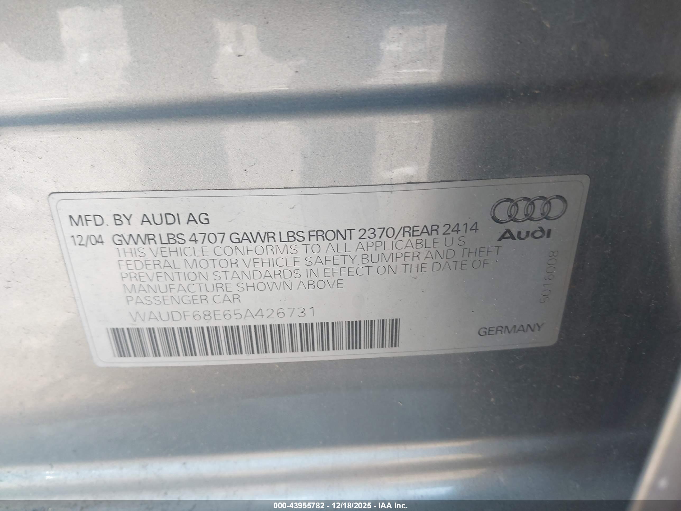AUDI A4 image 9