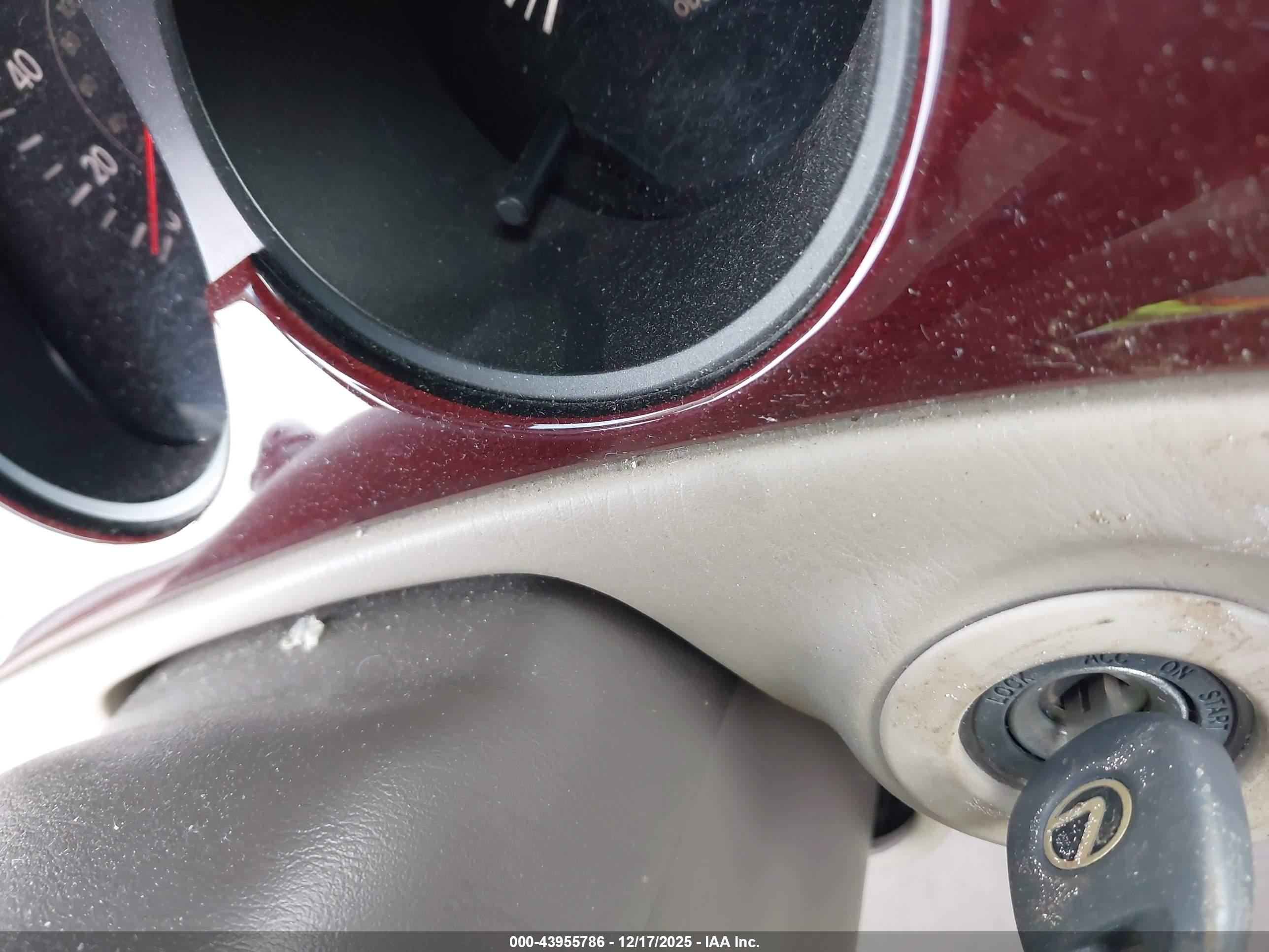LEXUS ES image 11