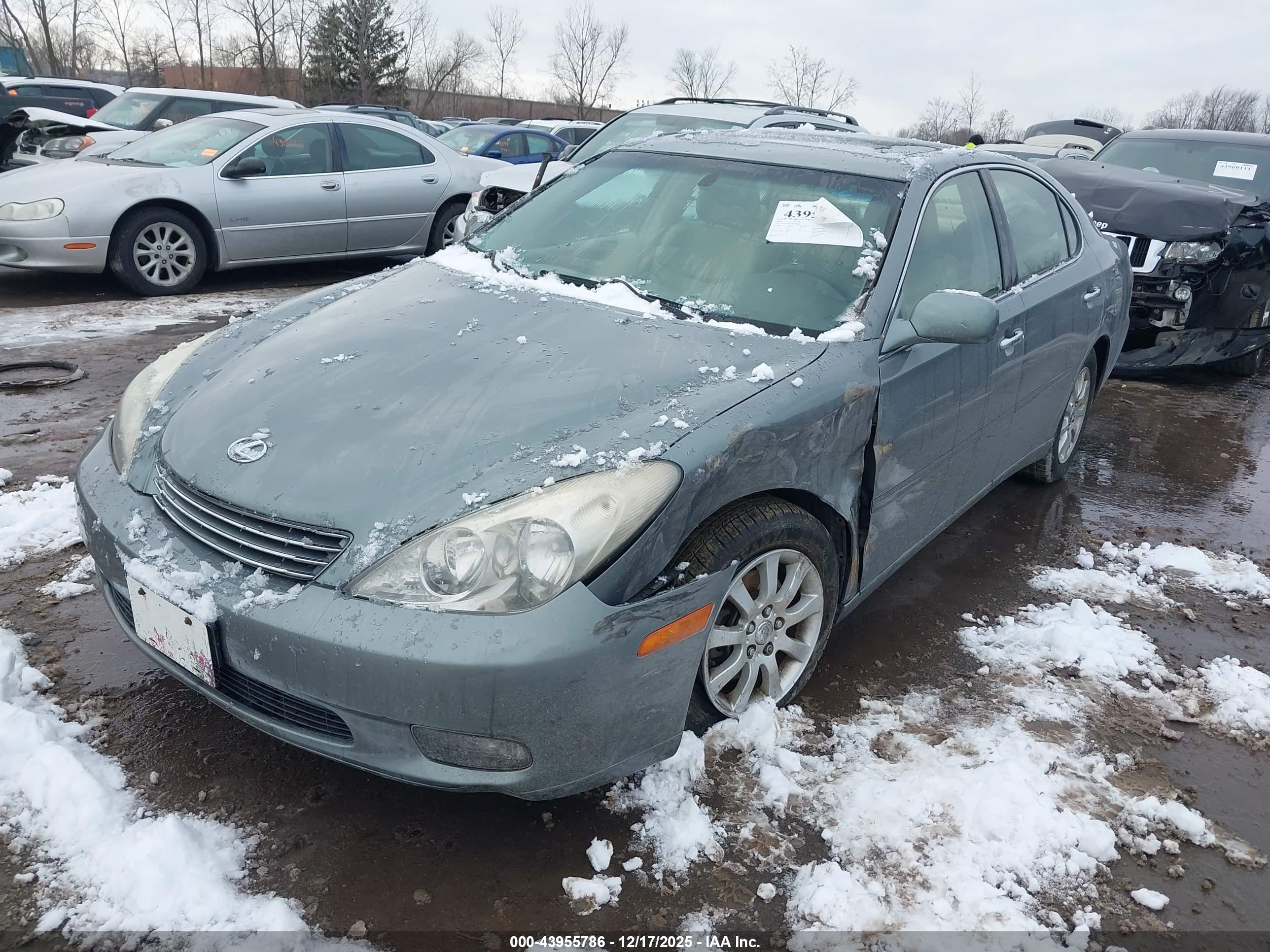 LEXUS ES image 2