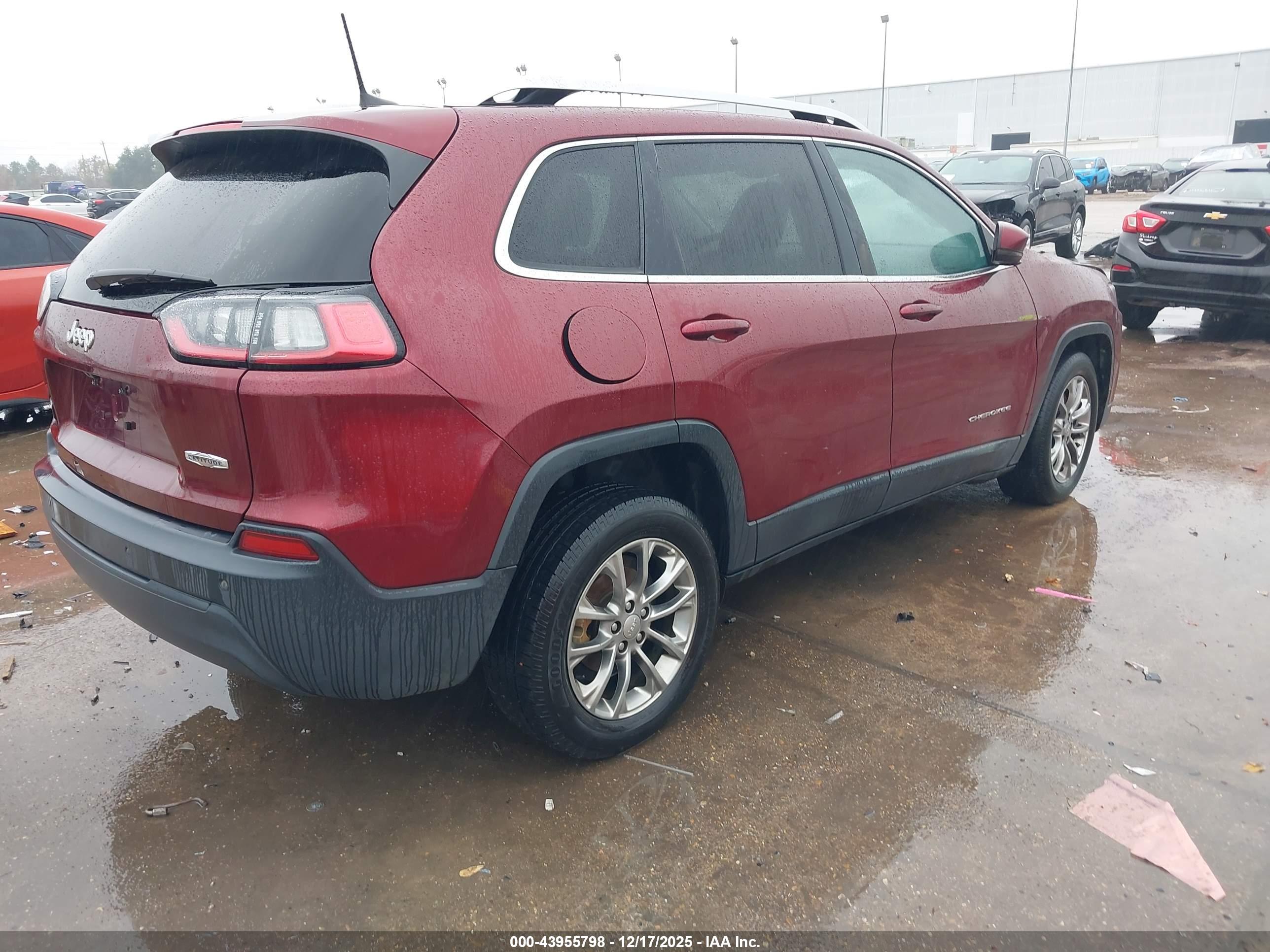 JEEP CHEROKEE image 4