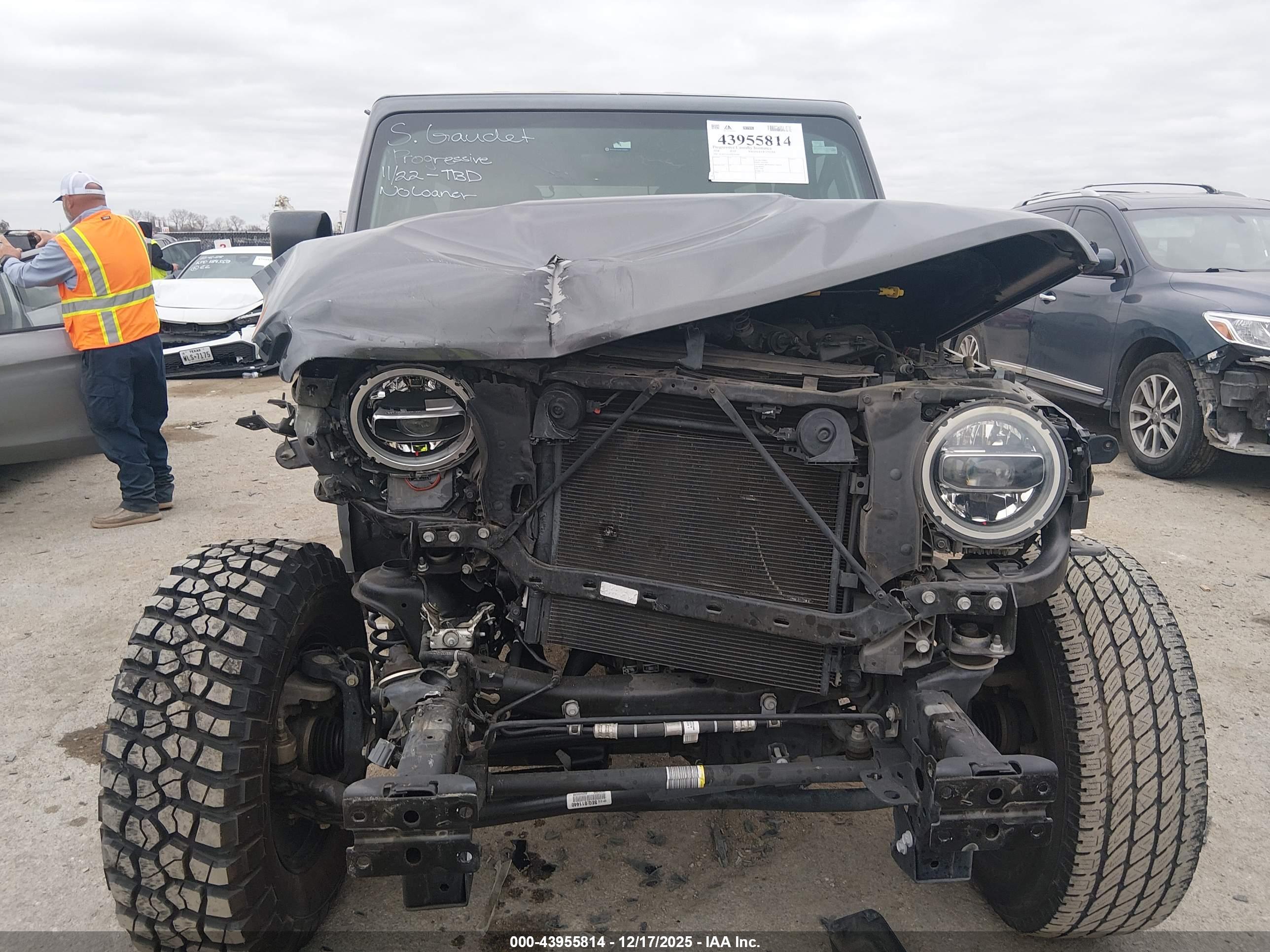 JEEP WRANGLER image 6
