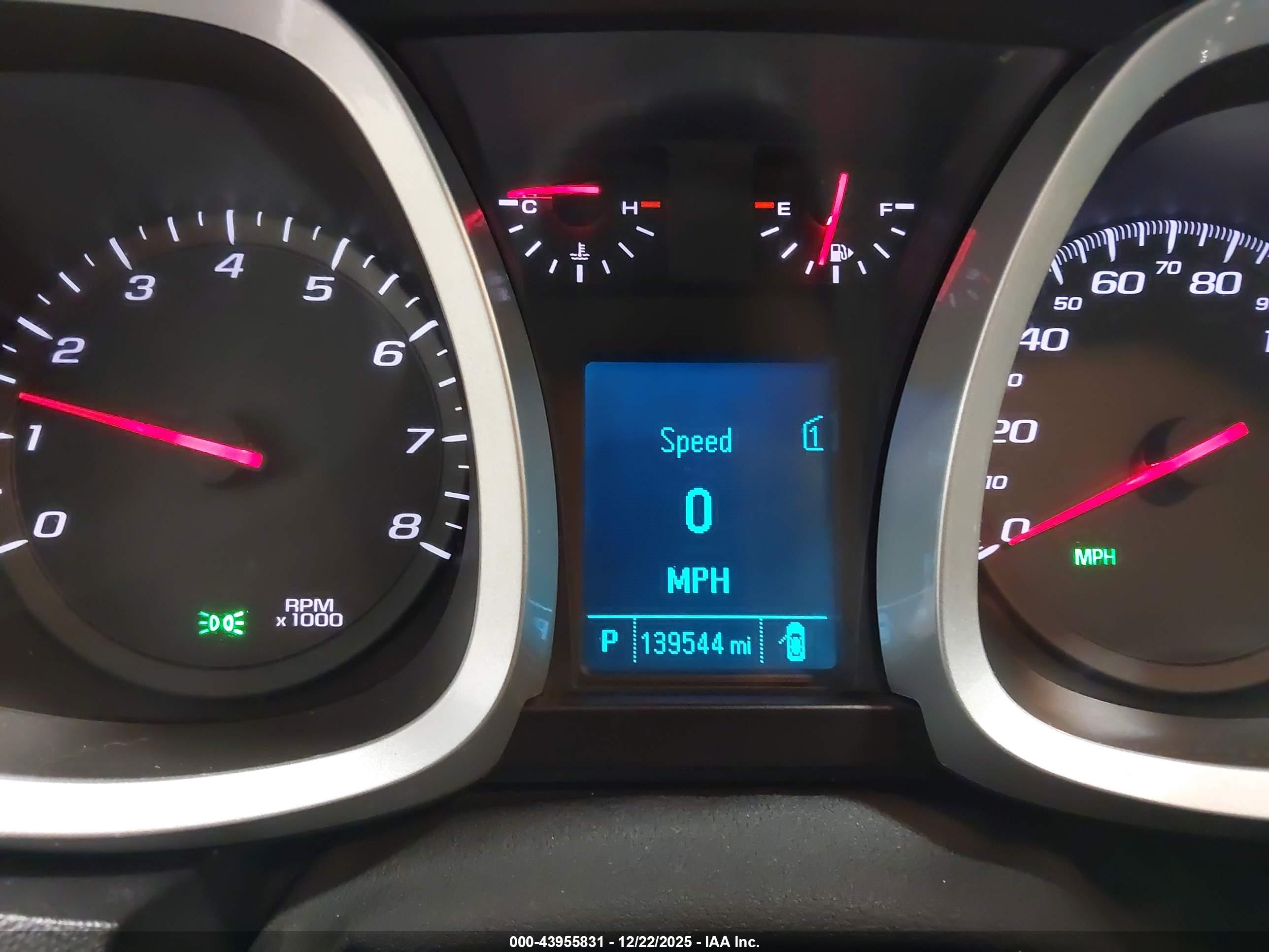 CHEVROLET EQUINOX image 7