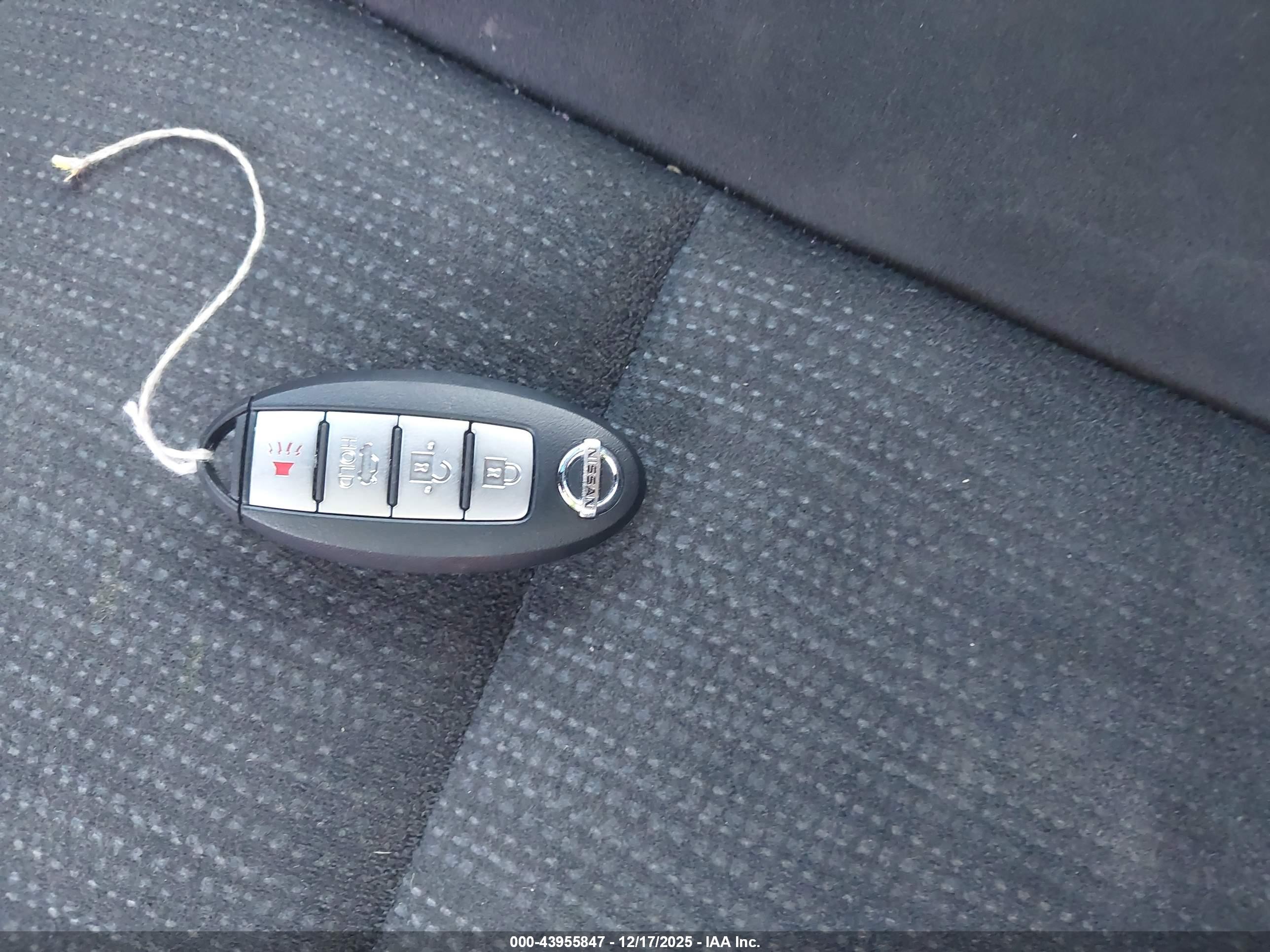 NISSAN ALTIMA image 11