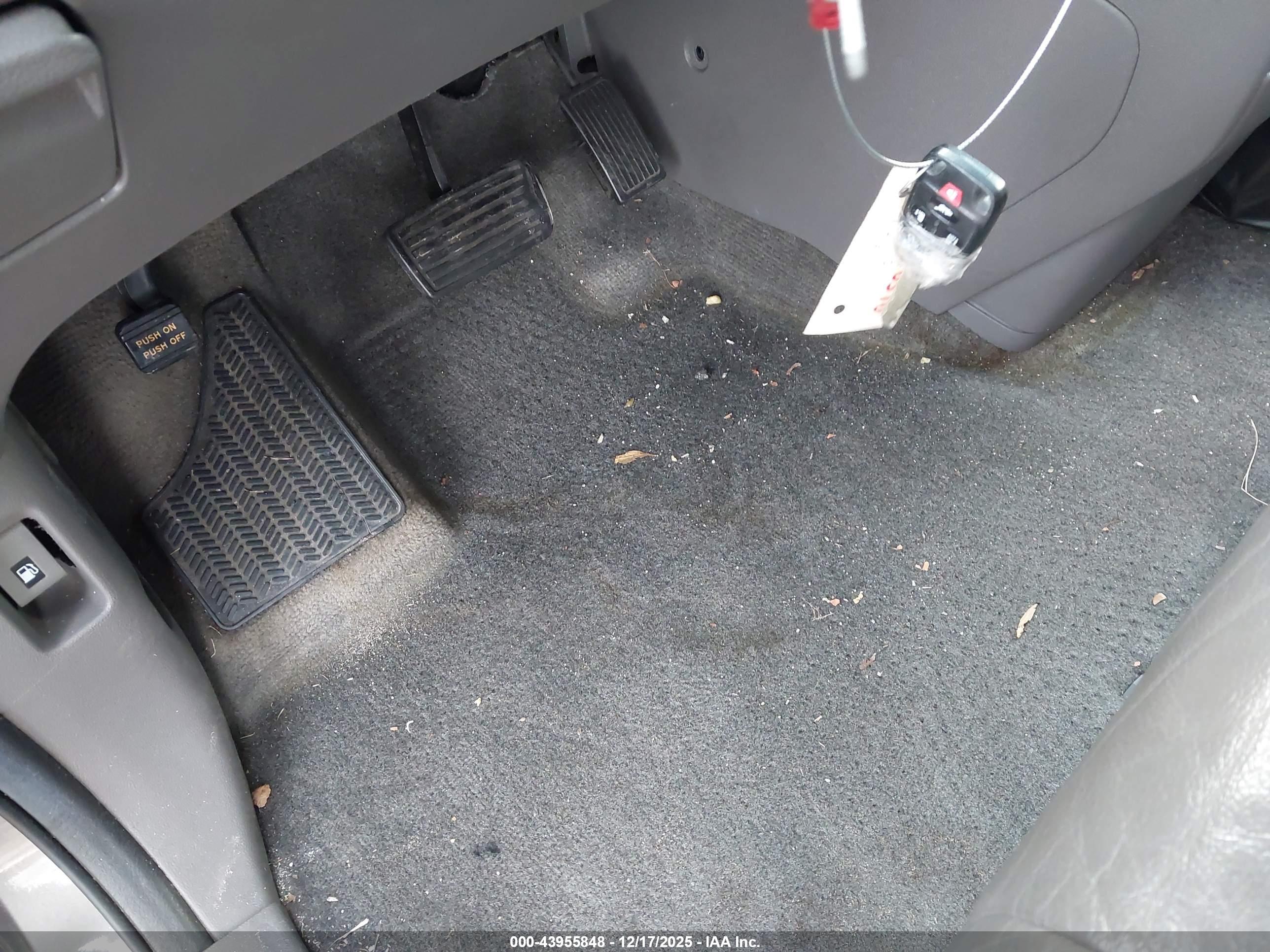 HONDA ODYSSEY image 11