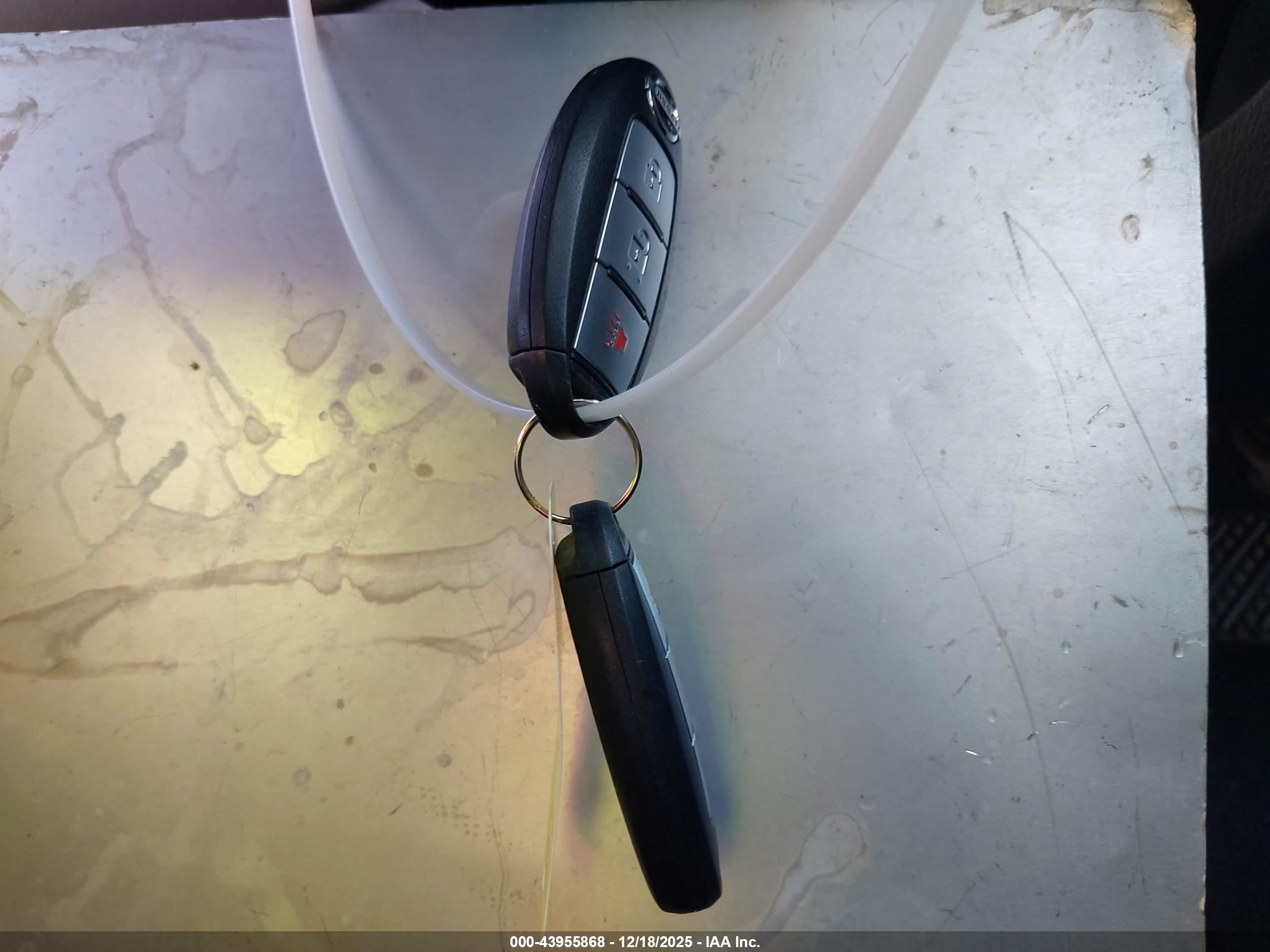 NISSAN PATHFINDER image 11