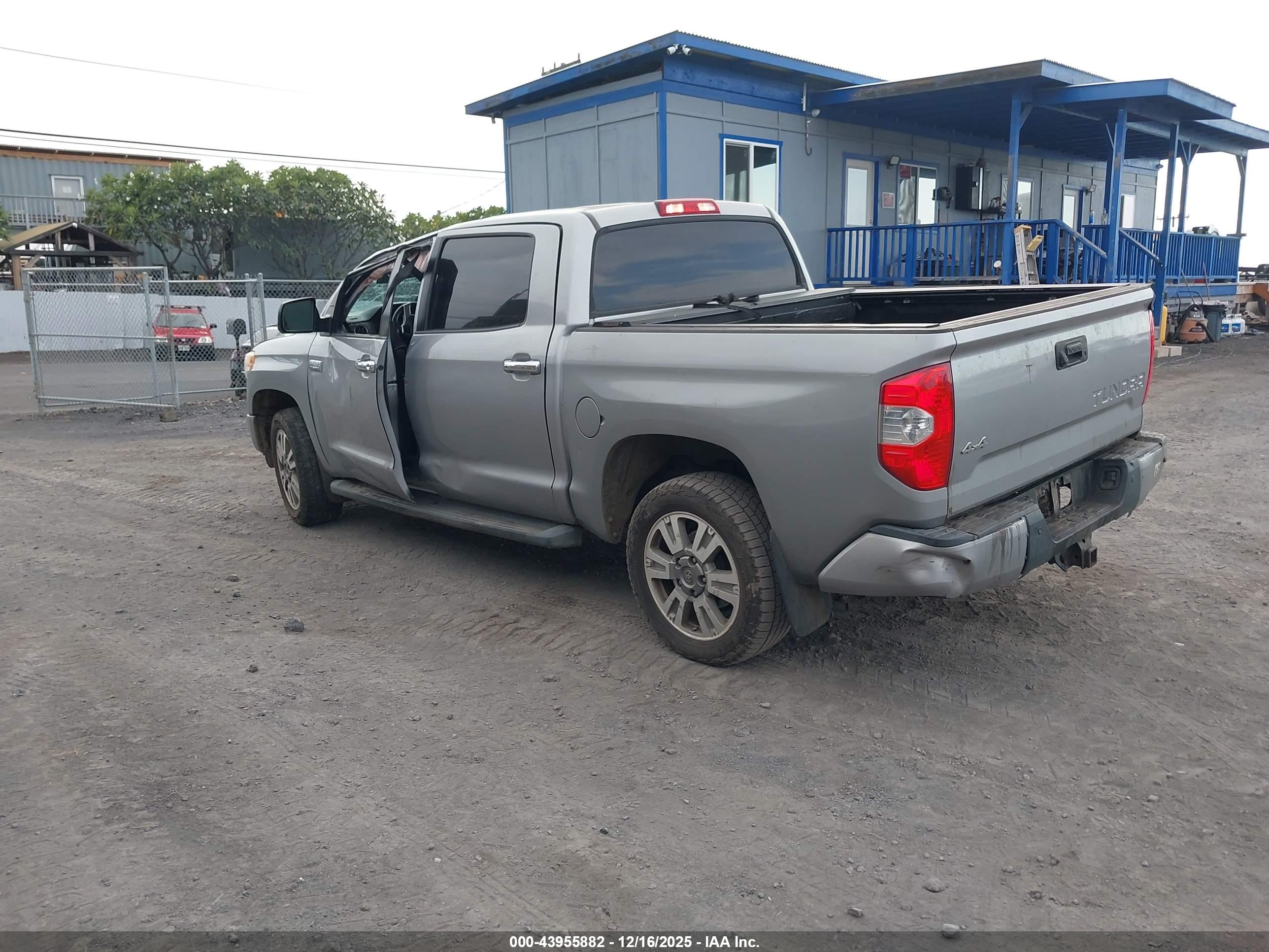 TOYOTA TUNDRA image 3