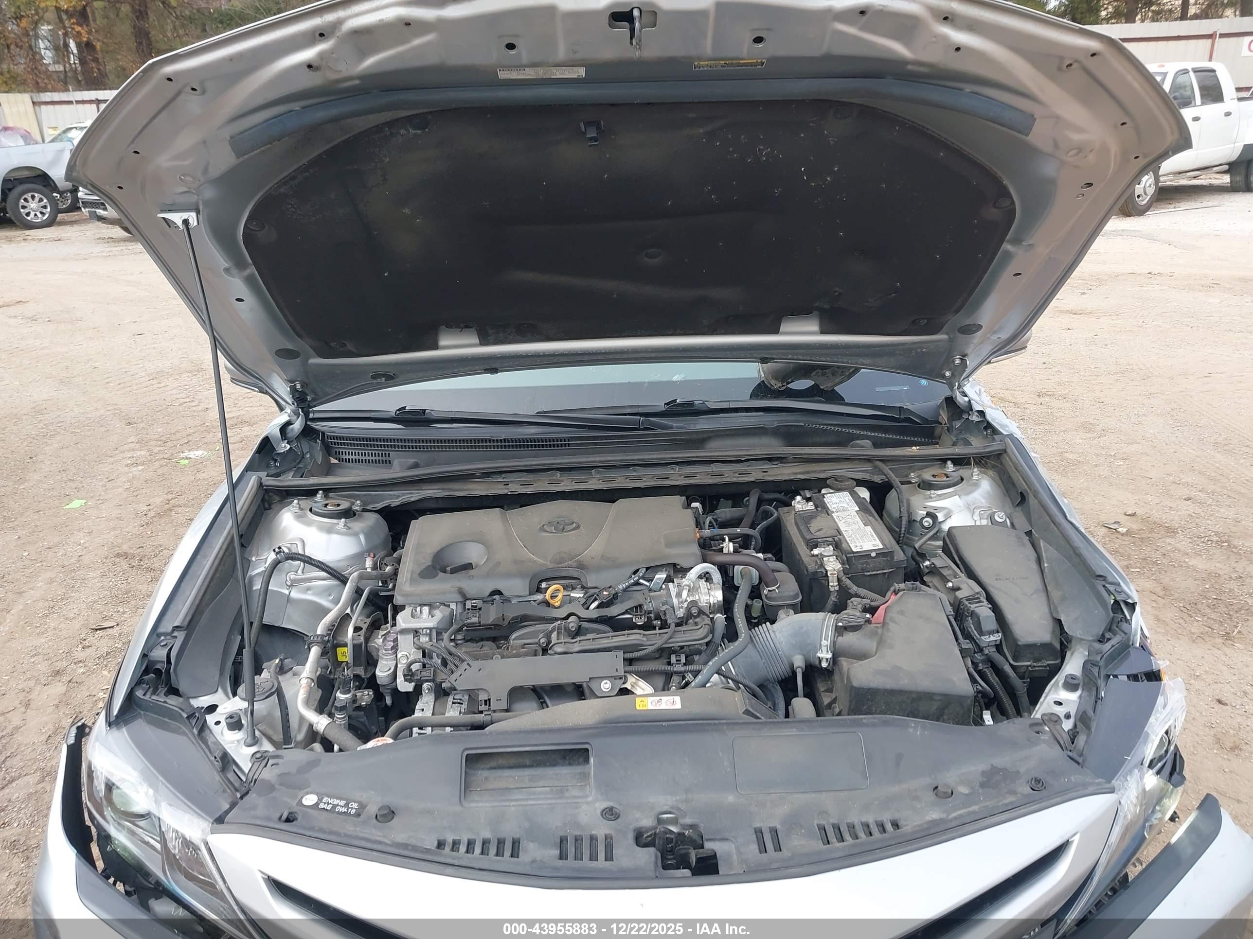 TOYOTA CAMRY image 10