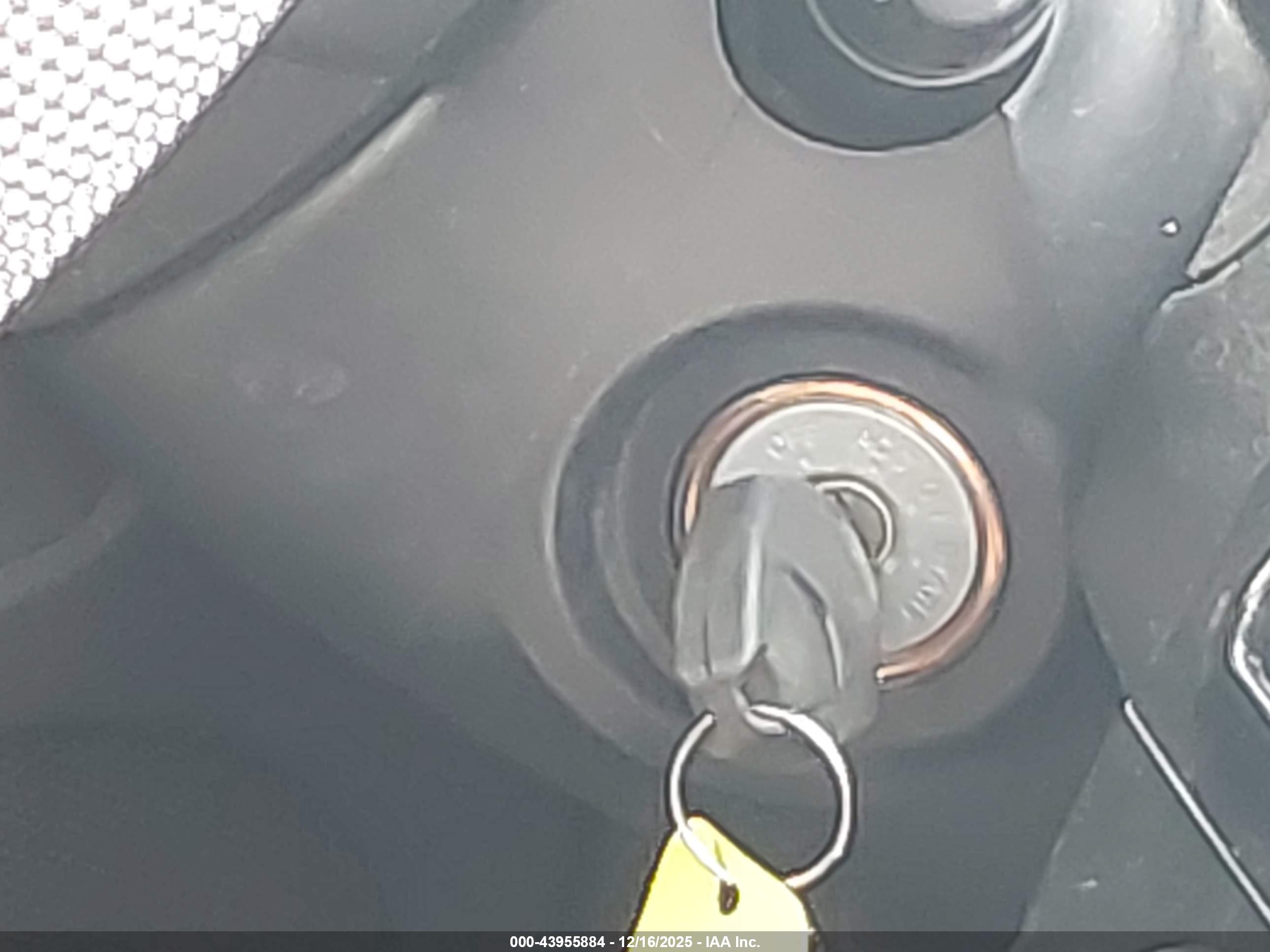 MITSUBISHI MIRAGE image 11