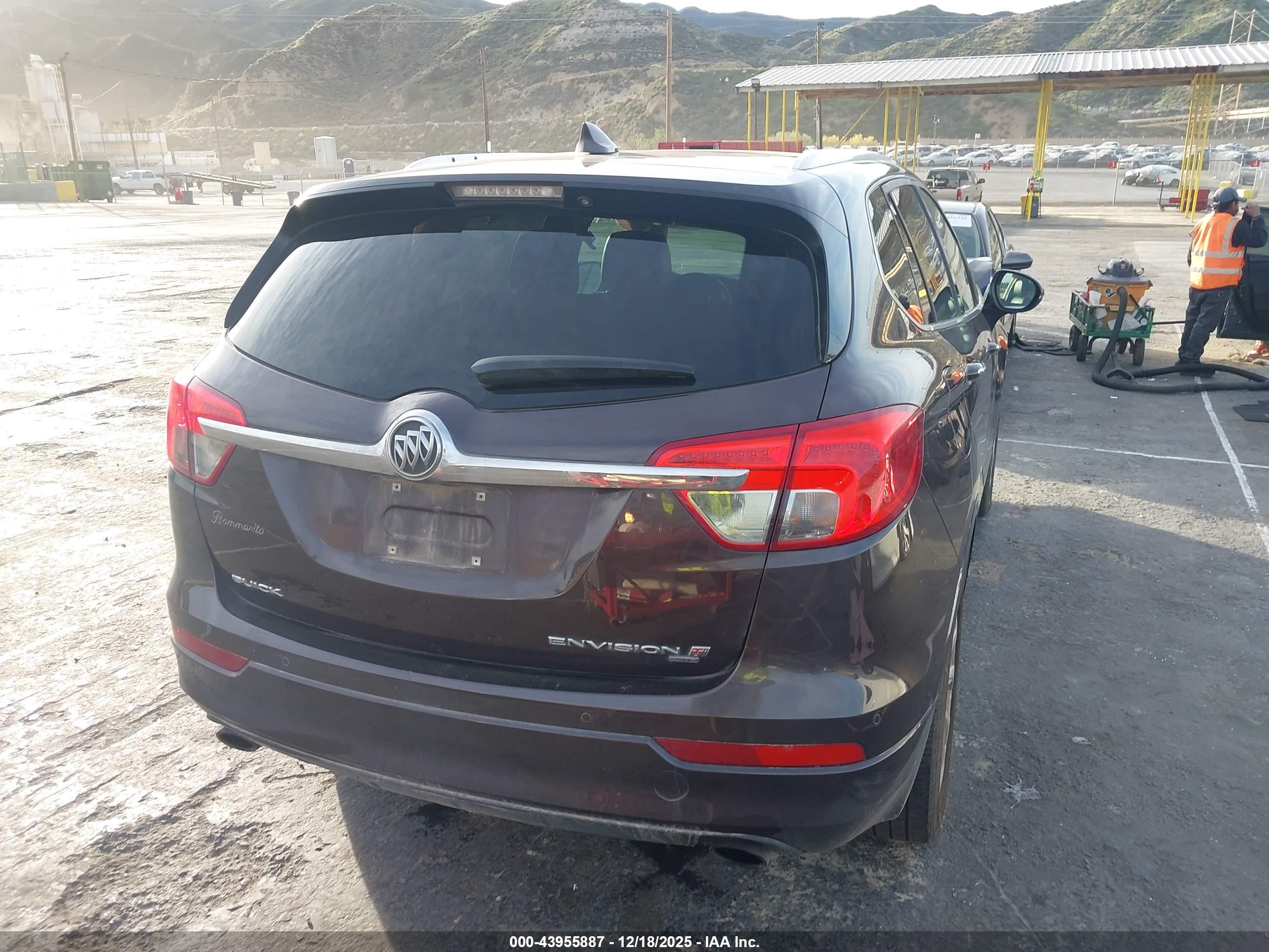 BUICK ENVISION image 4