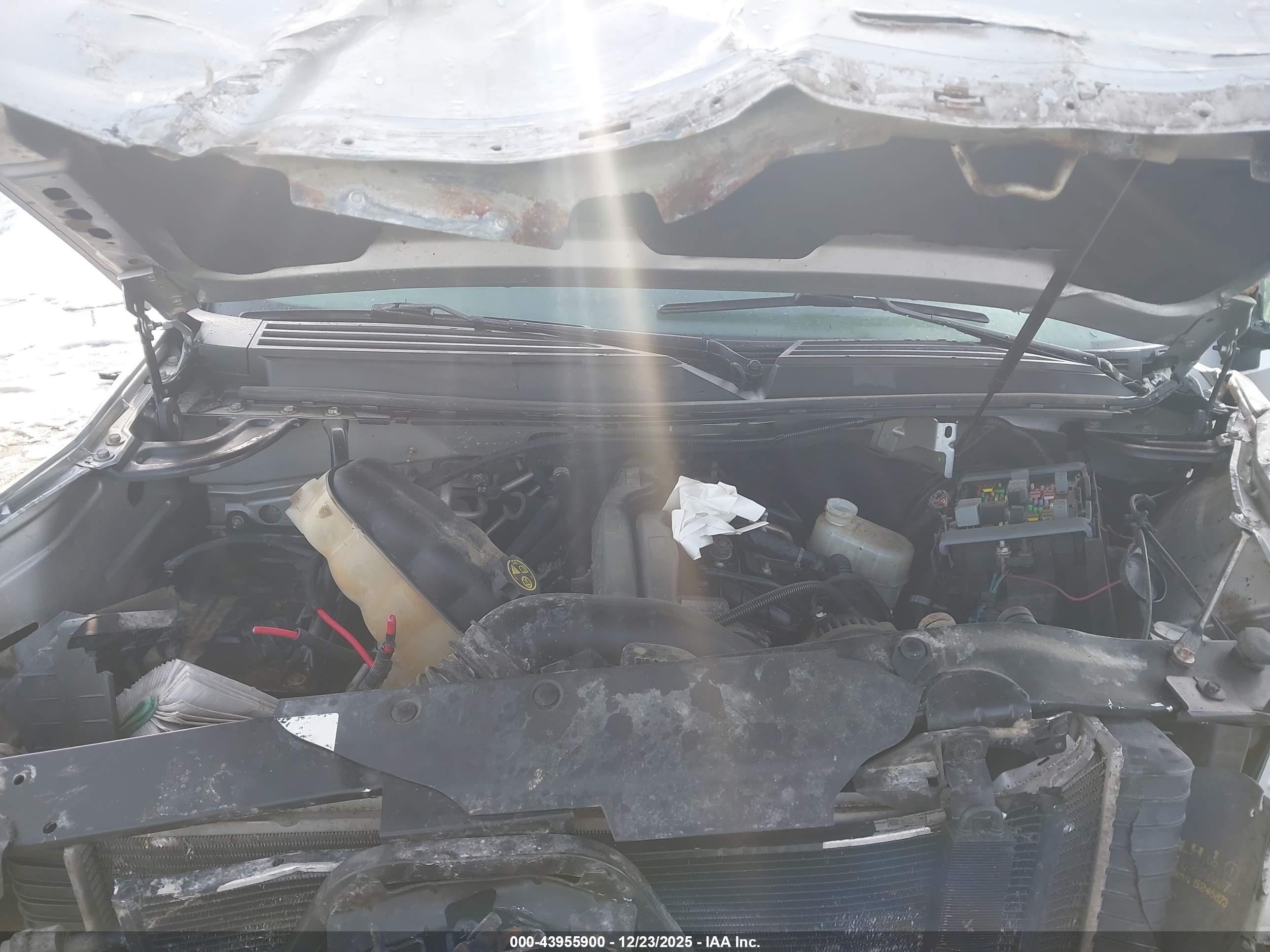 GMC YUKON image 10
