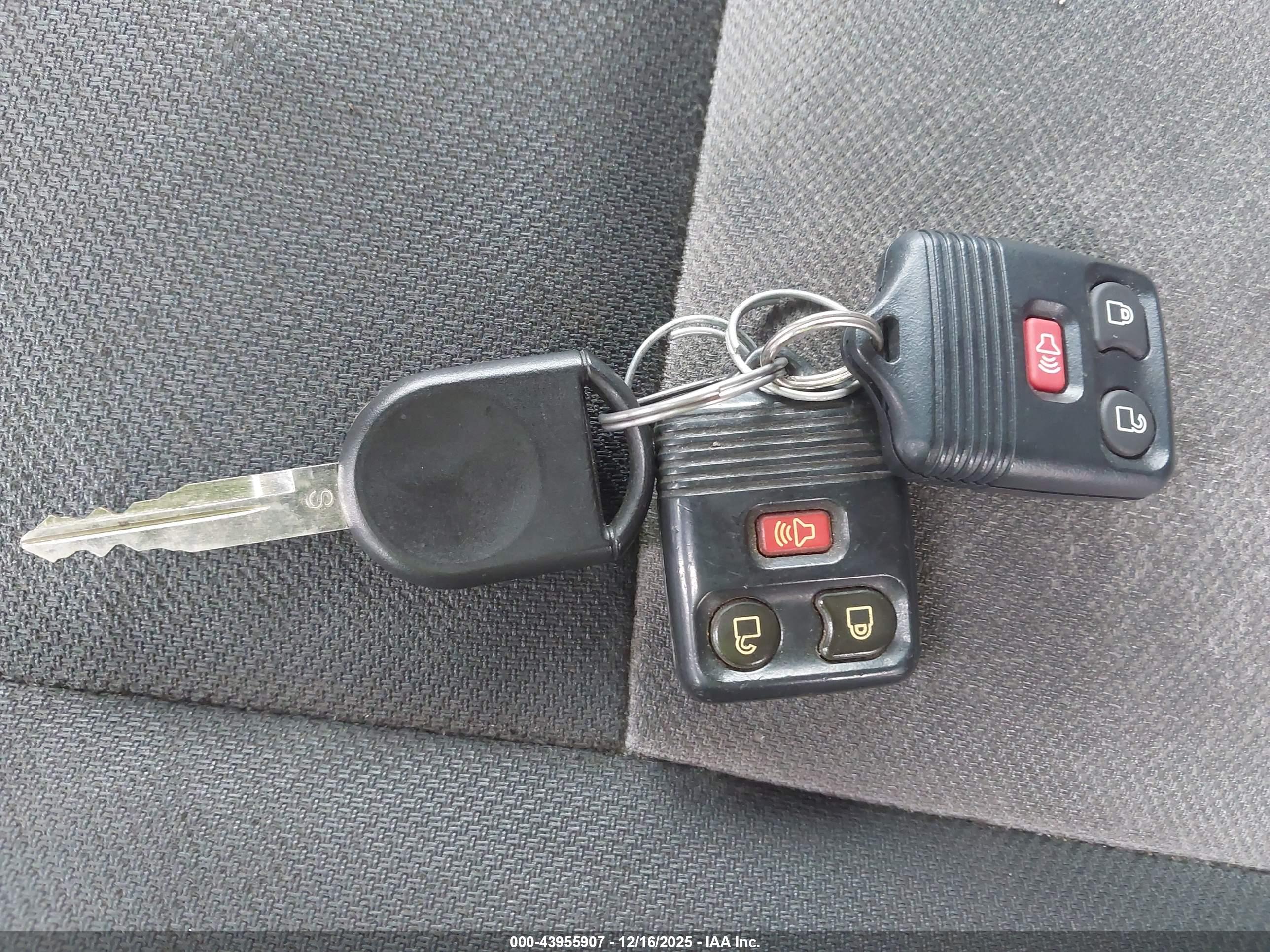FORD RANGER image 11