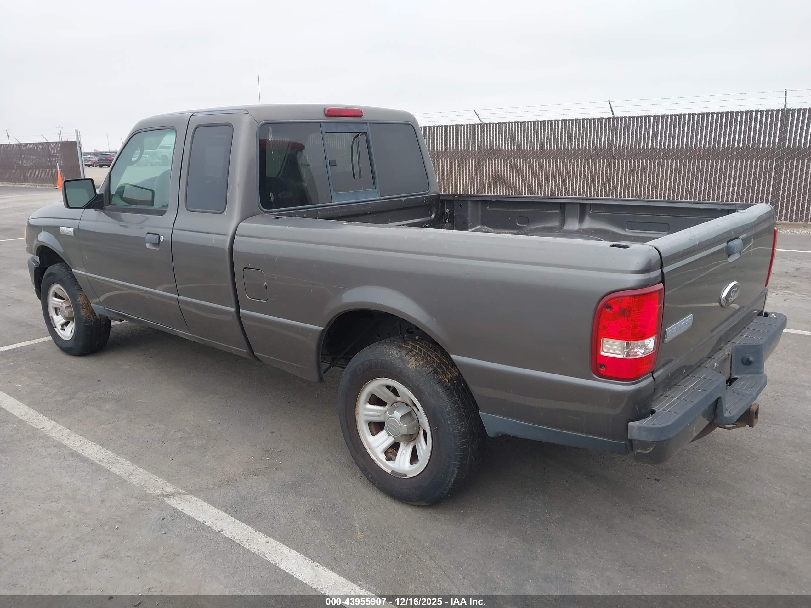 FORD RANGER image 3