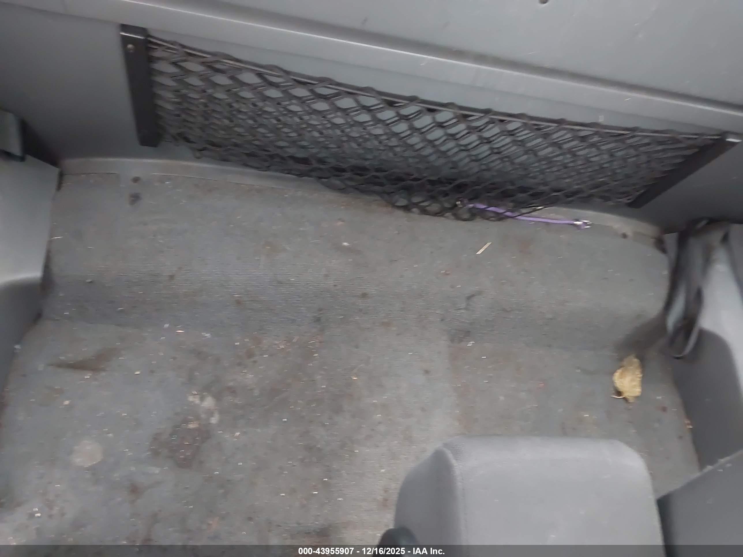 FORD RANGER image 8
