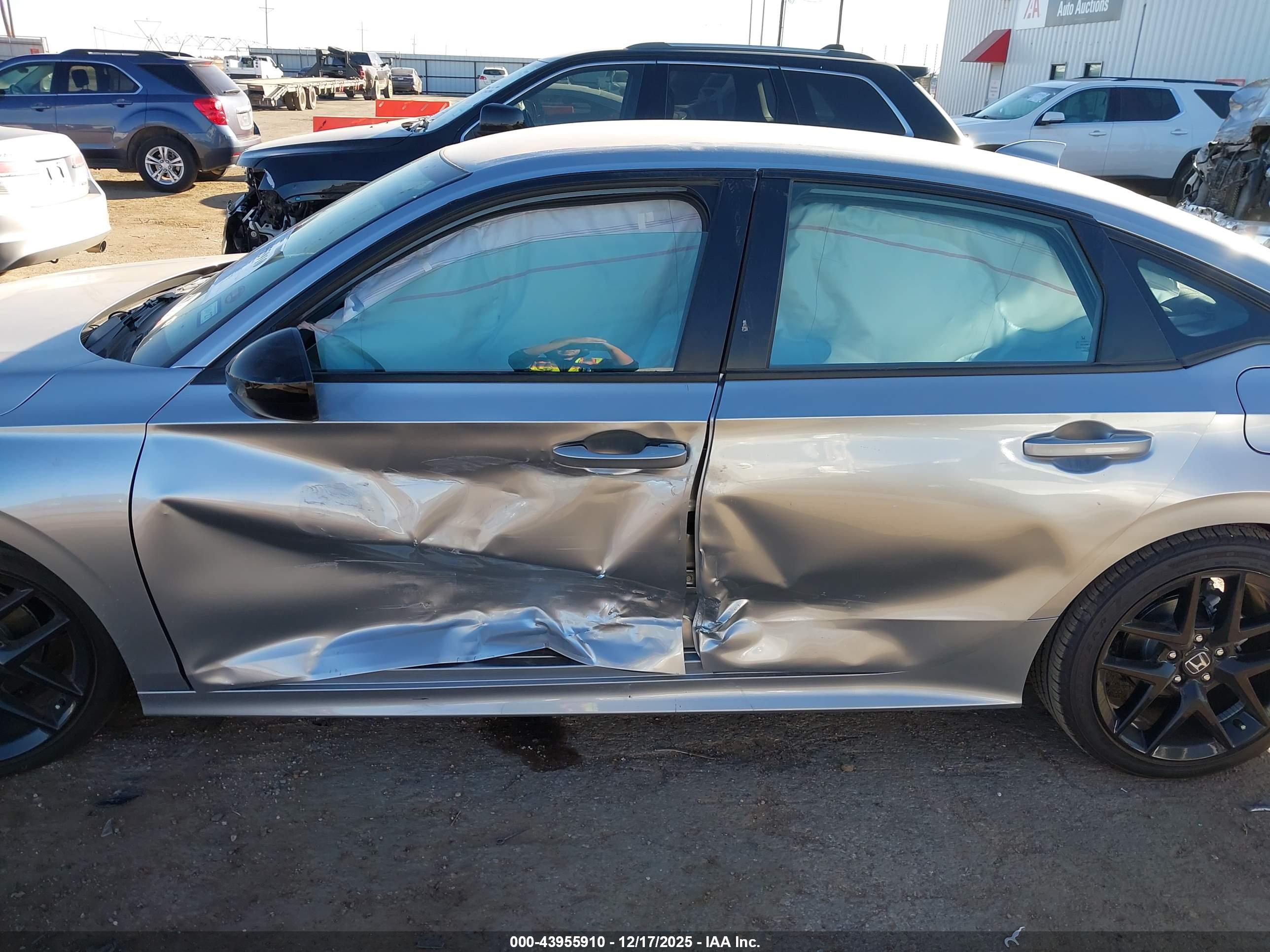 HONDA CIVIC image 6
