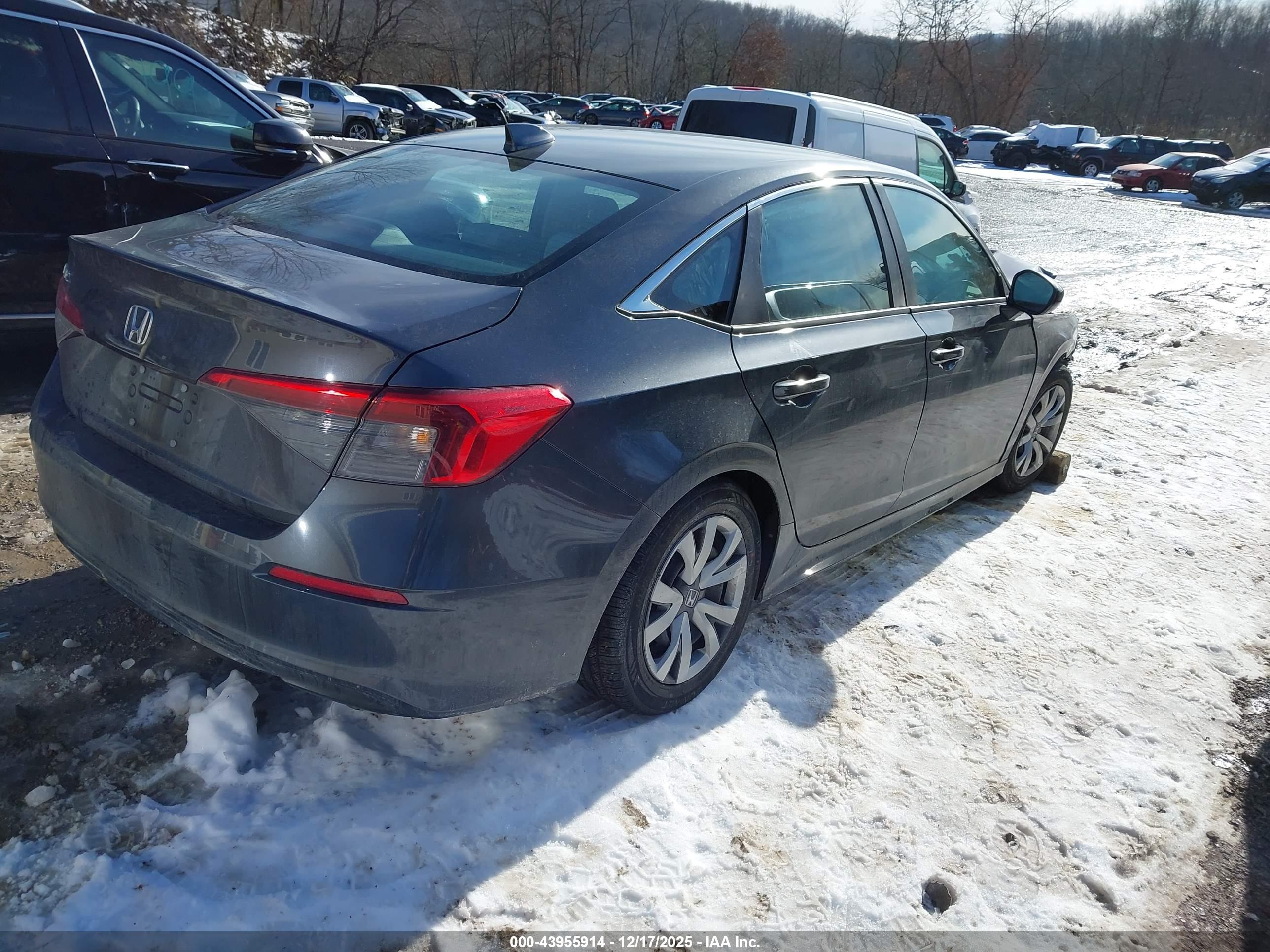 HONDA CIVIC image 4