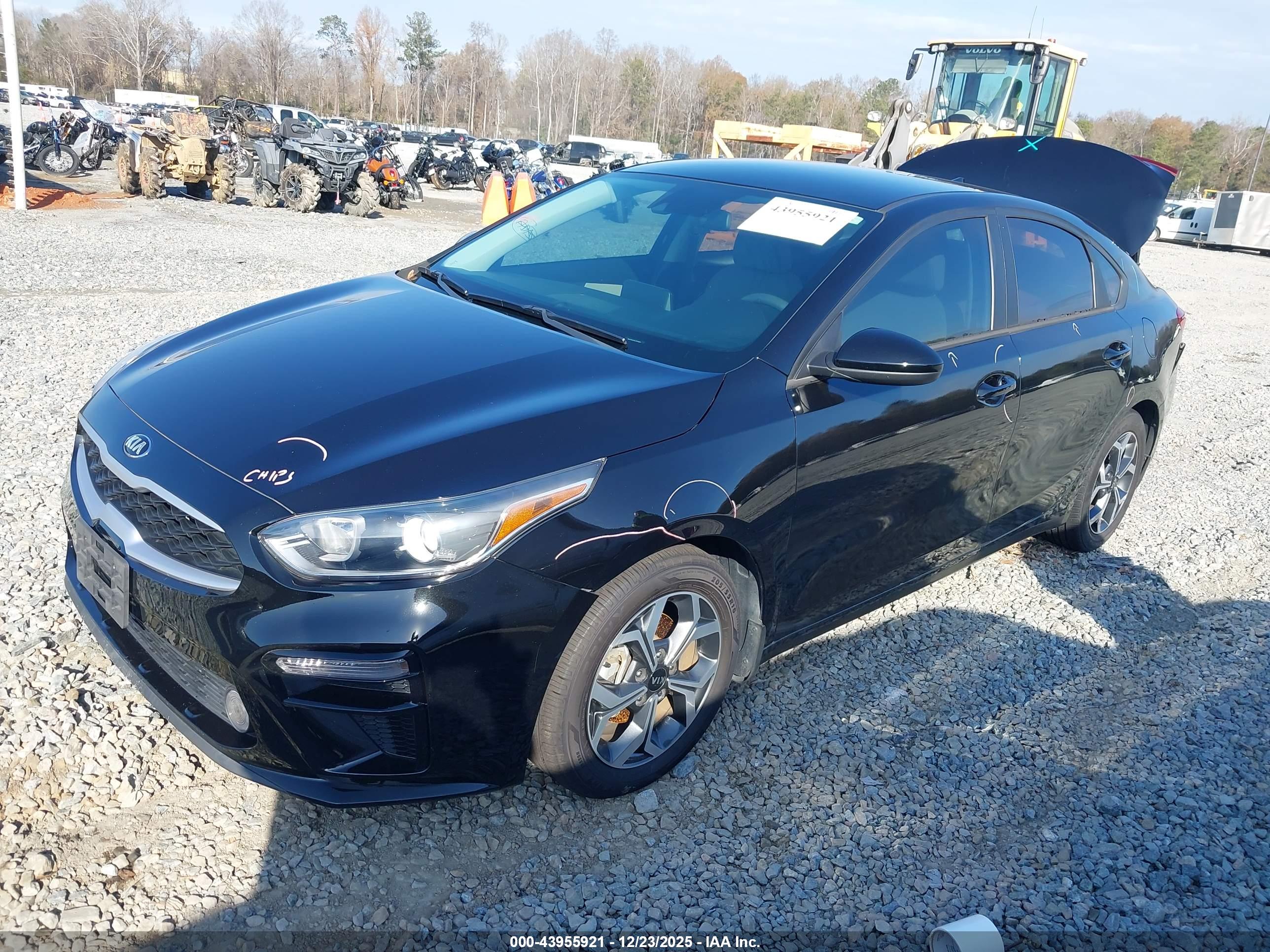 KIA FORTE image 2