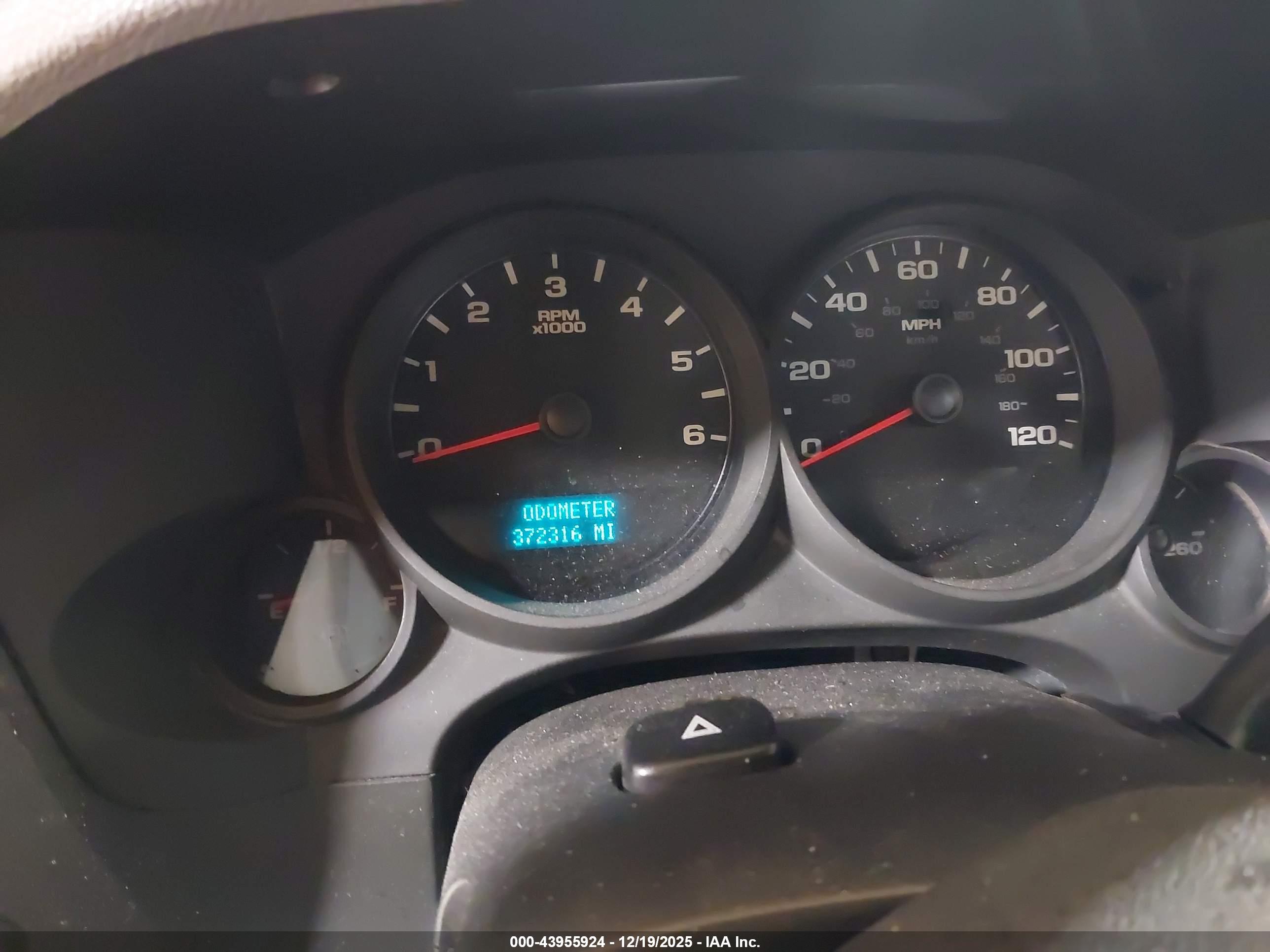 GMC SIERRA image 7