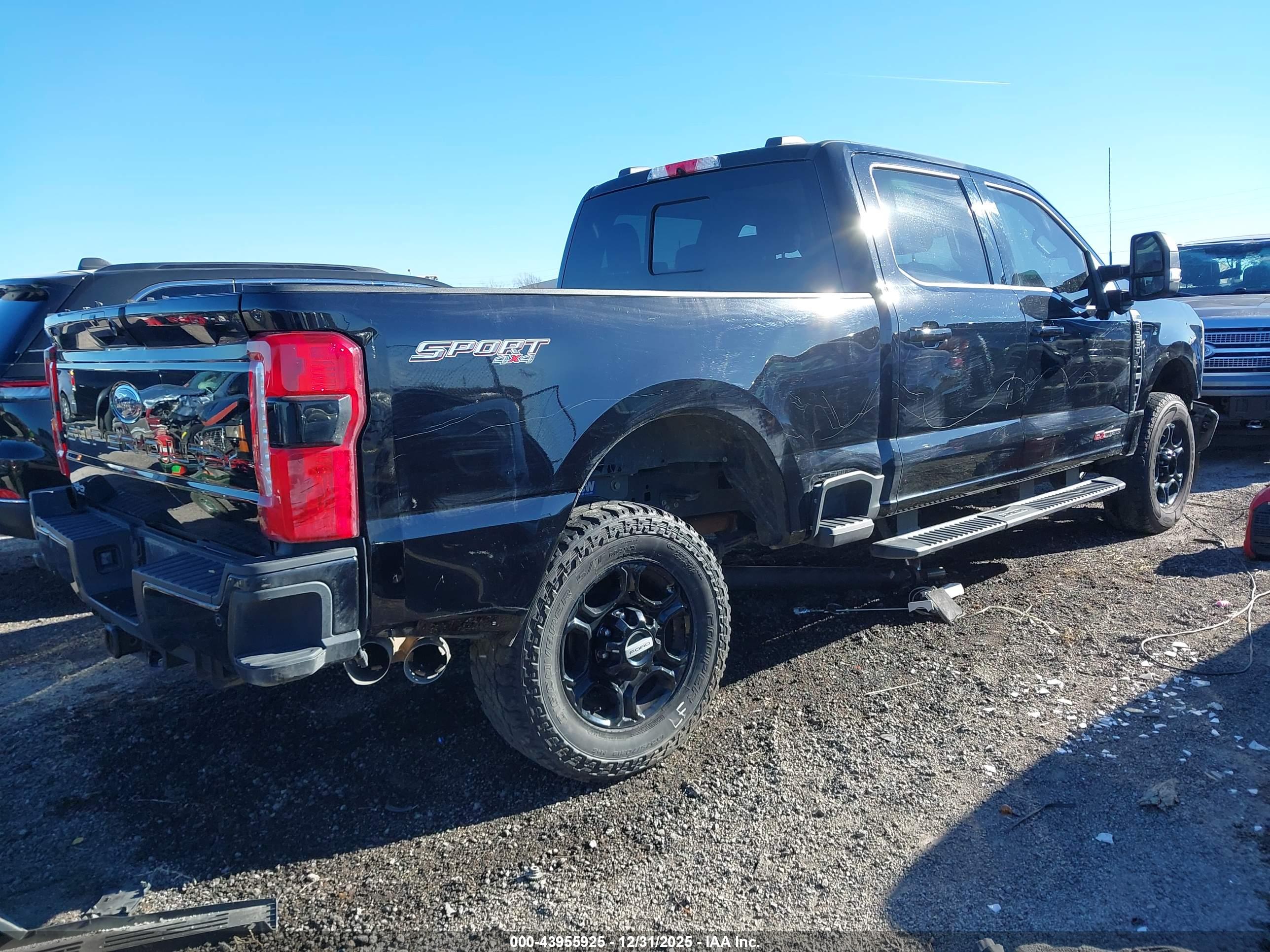FORD F-250 image 4