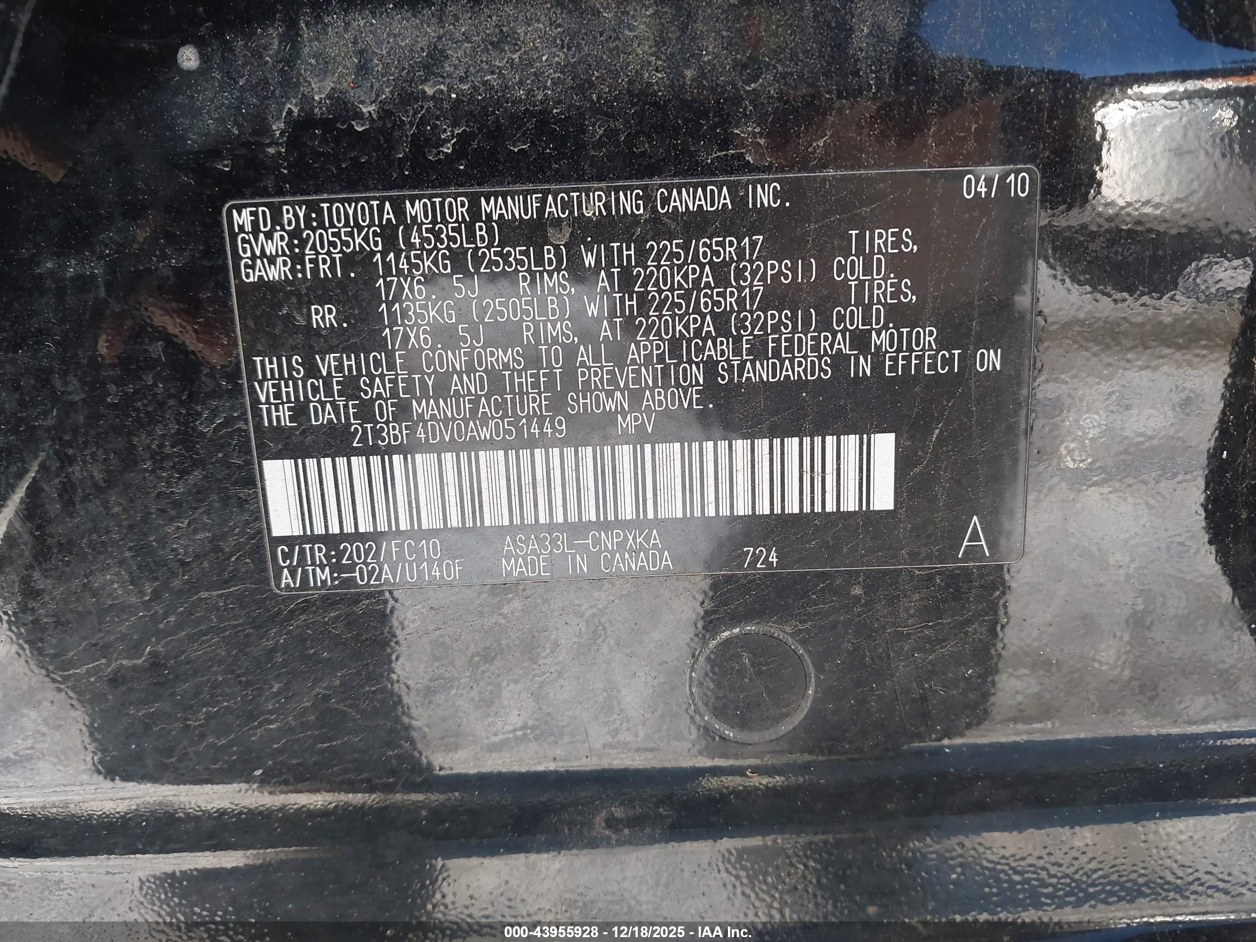 TOYOTA RAV4 image 9