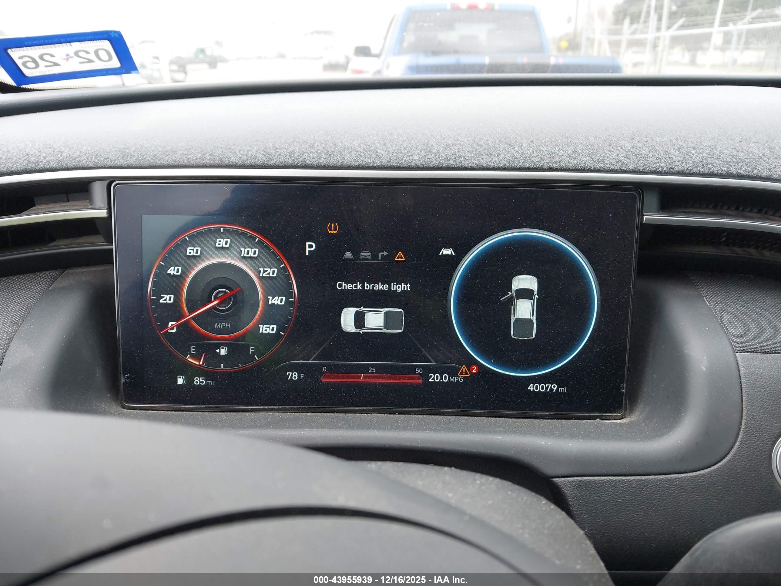 HYUNDAI SANTA image 7