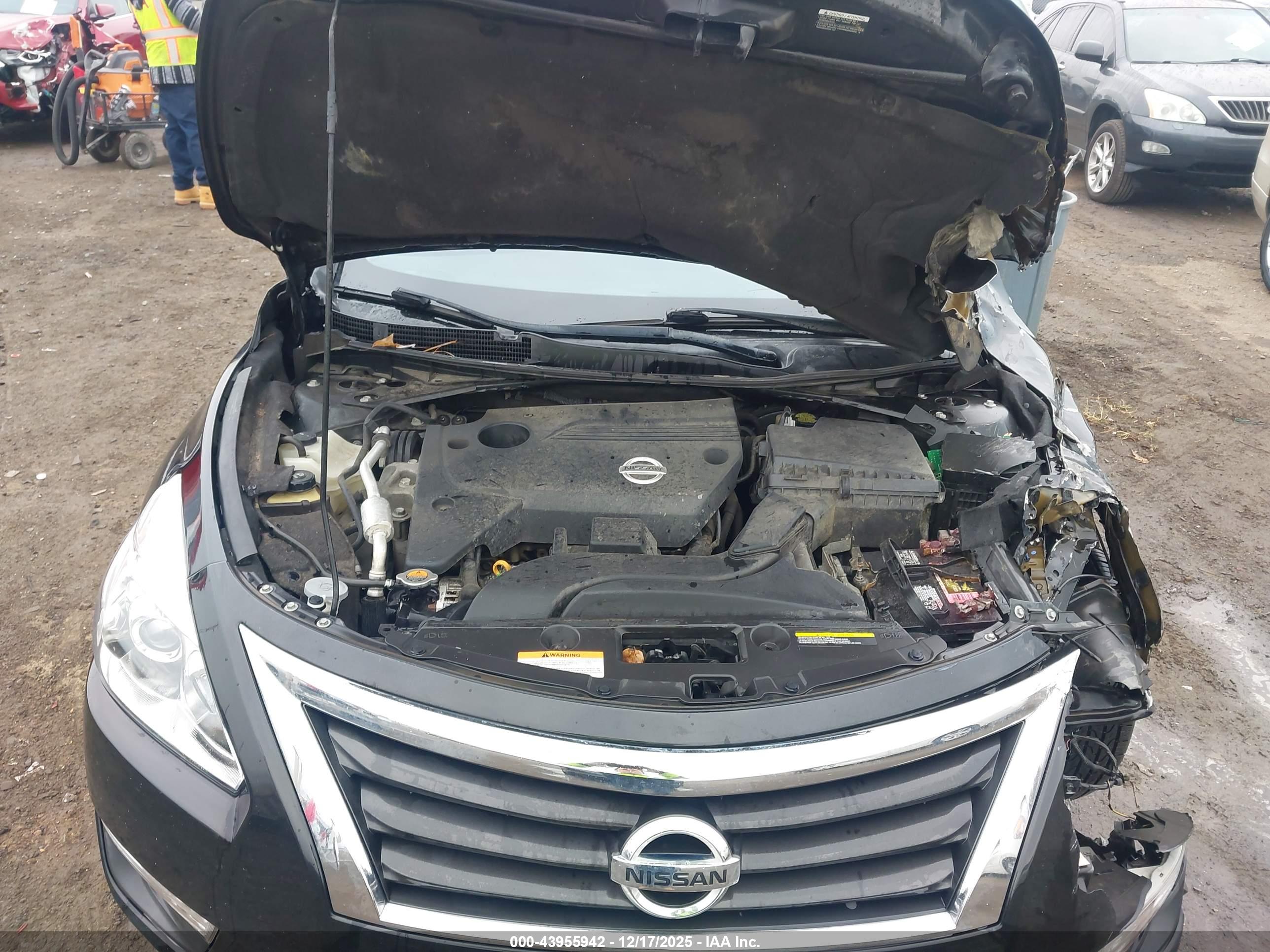 NISSAN ALTIMA image 10