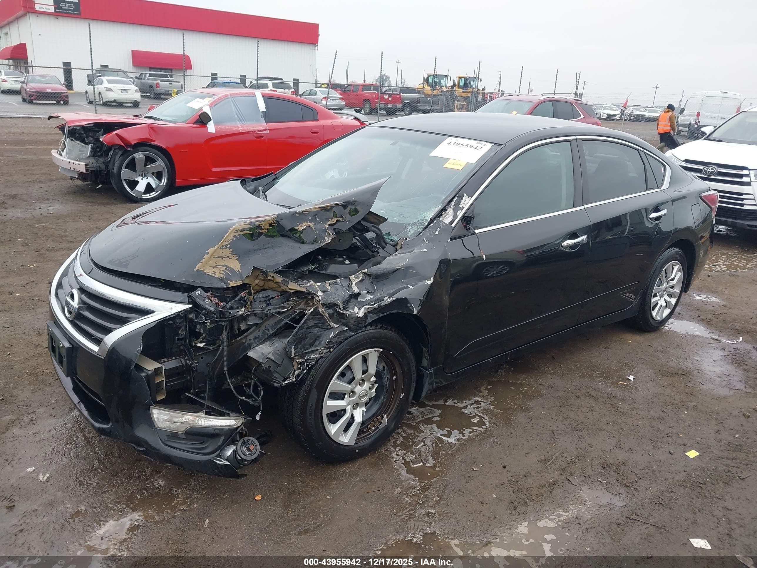 NISSAN ALTIMA image 2