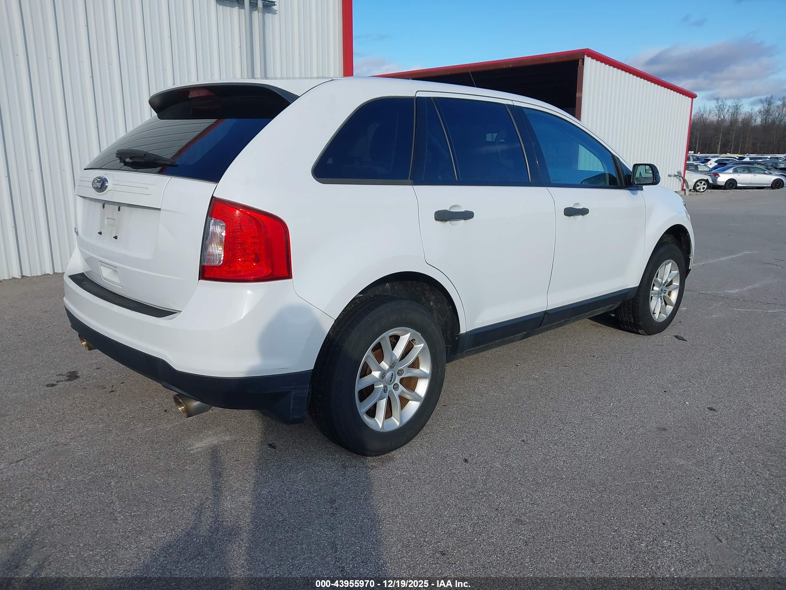 FORD EDGE image 4