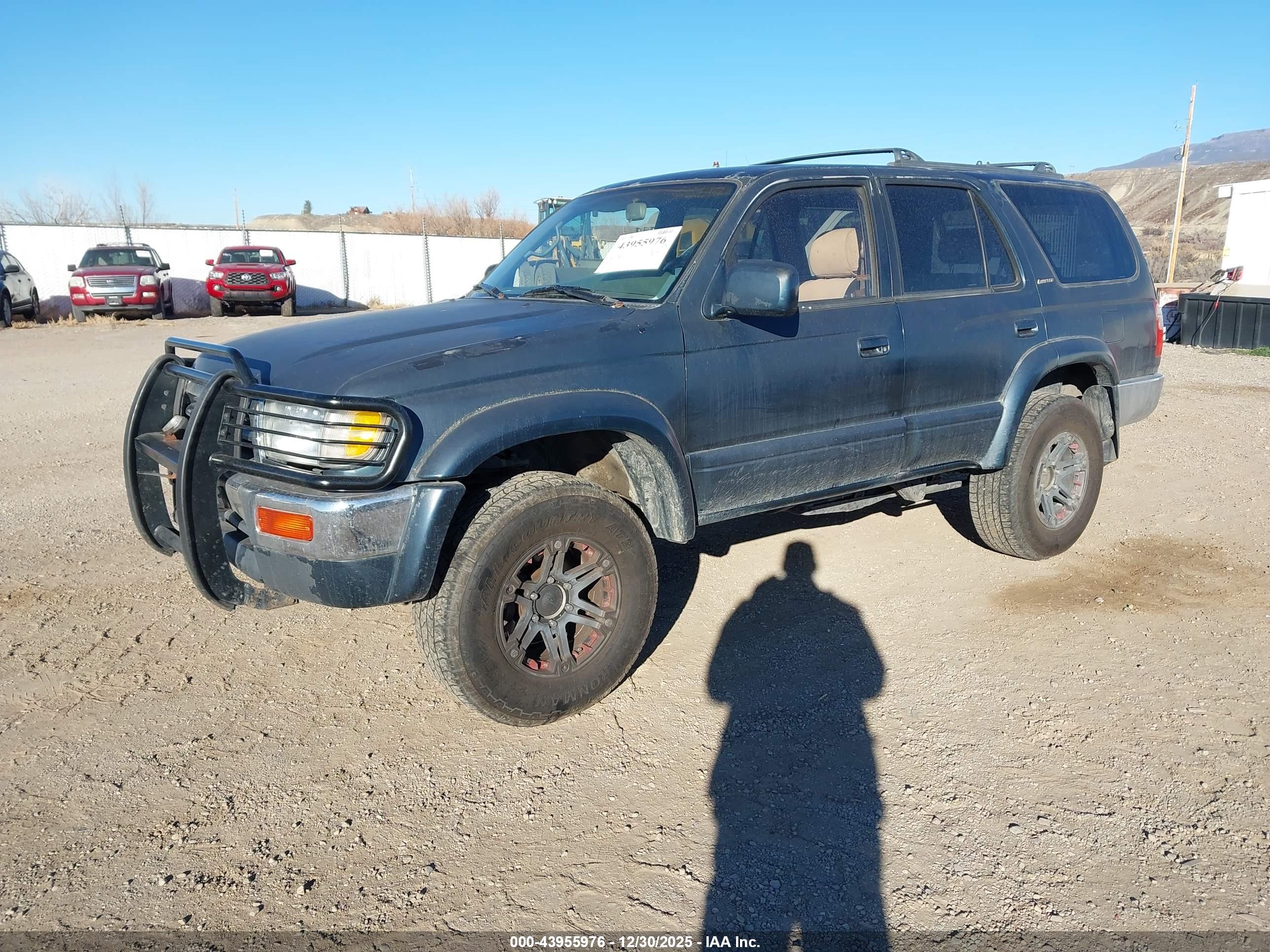TOYOTA 4RUNNER image 2