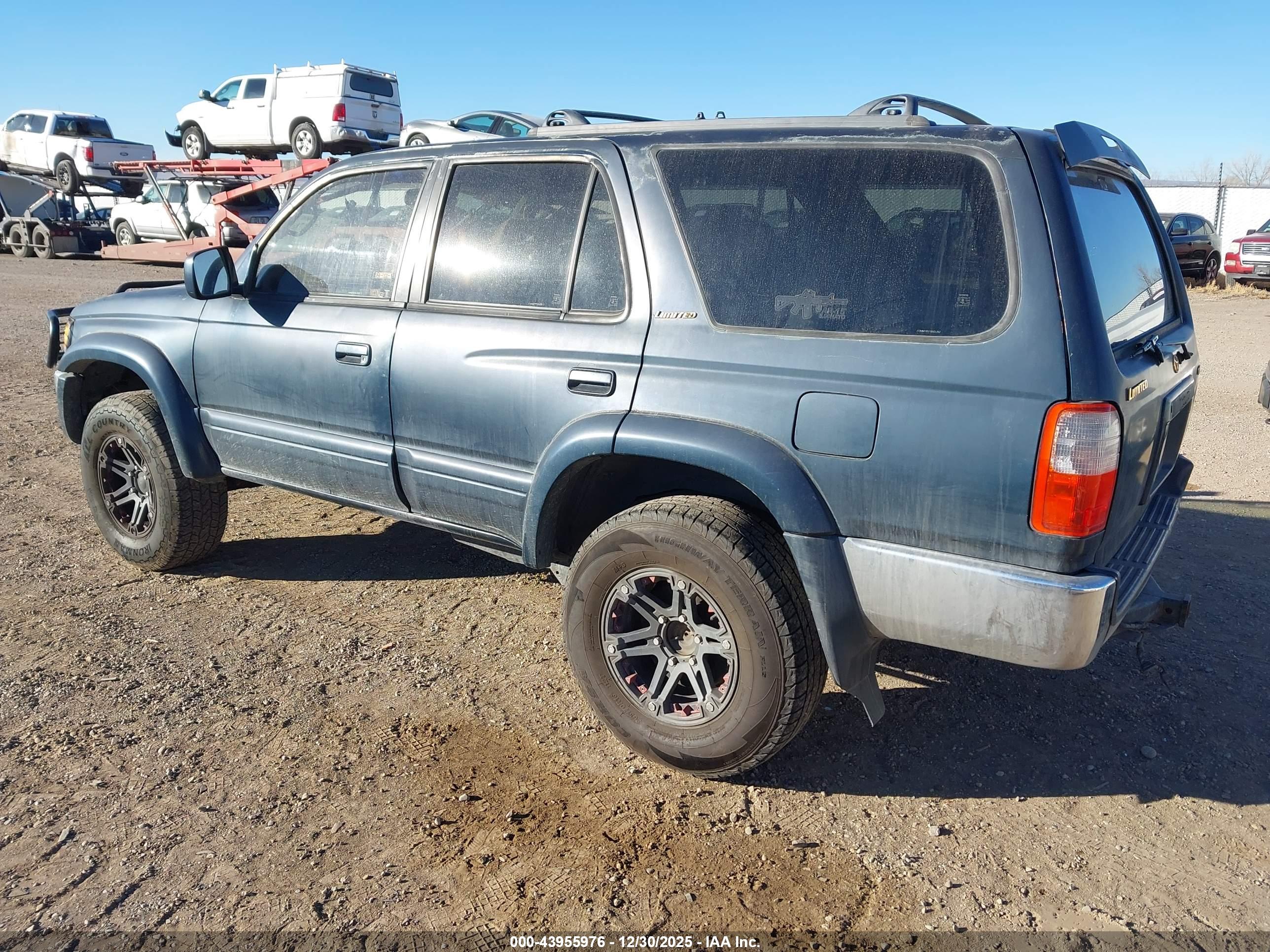 TOYOTA 4RUNNER image 3