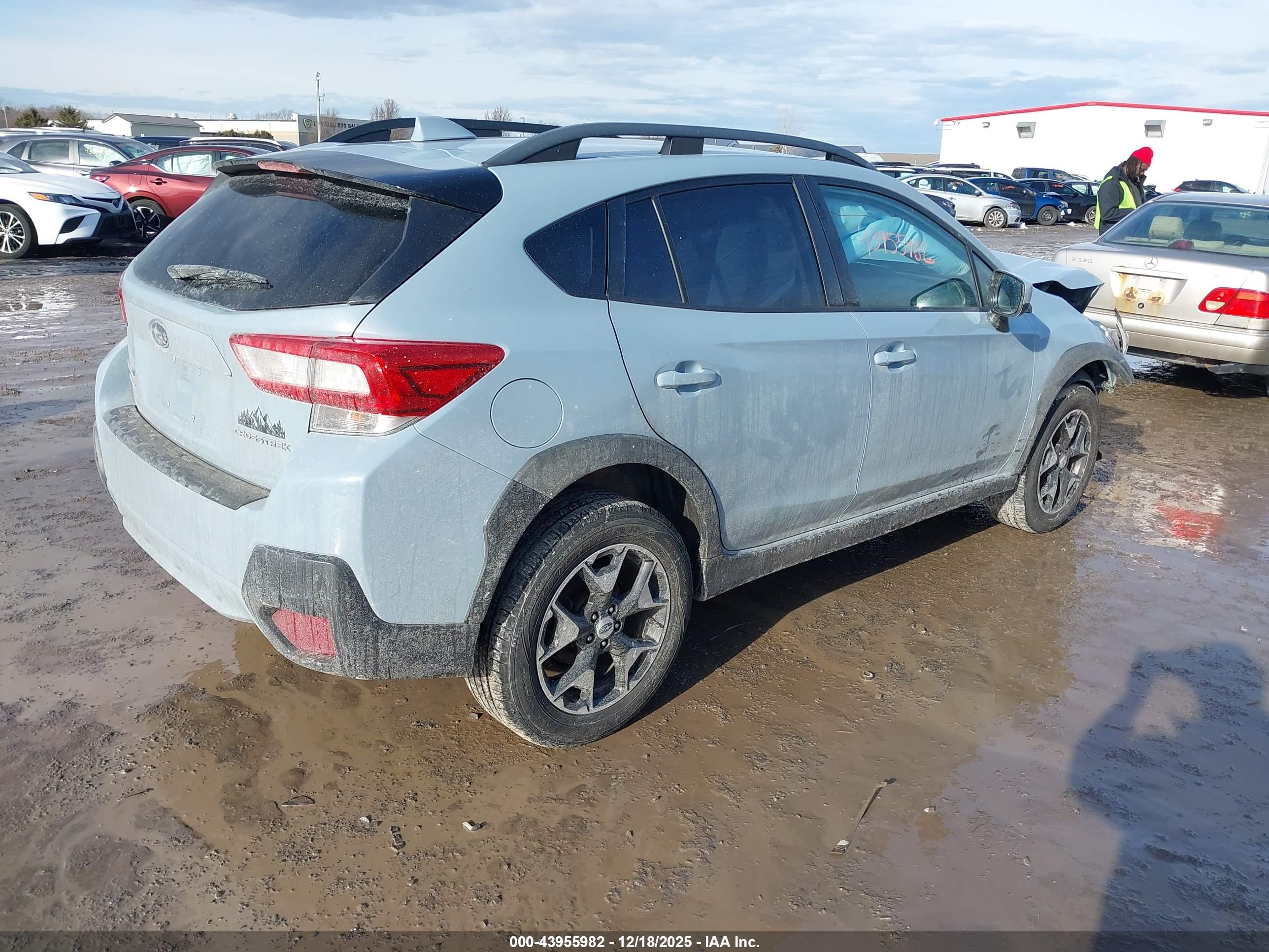 SUBARU CROSSTREK image 4