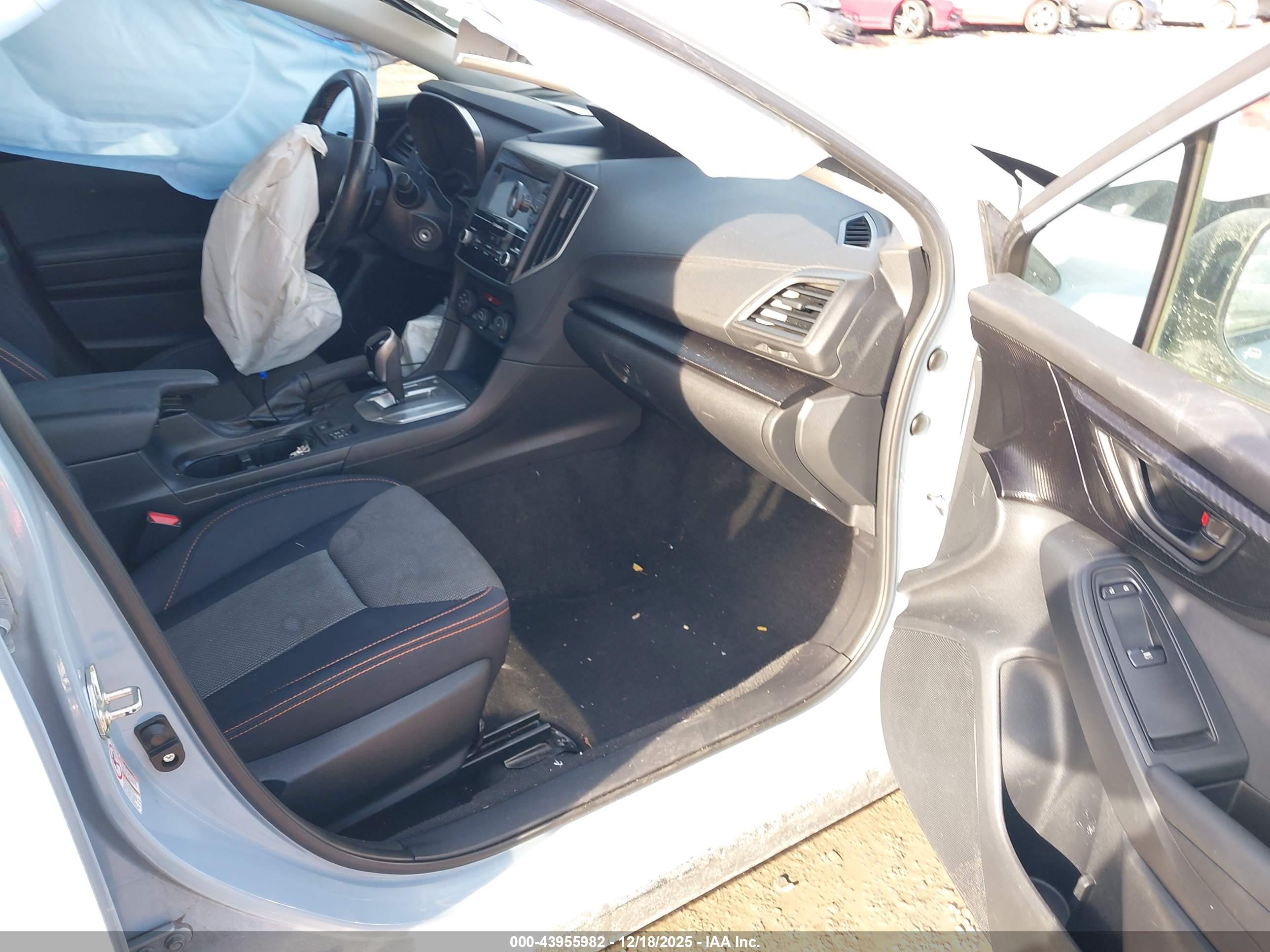 SUBARU CROSSTREK image 5