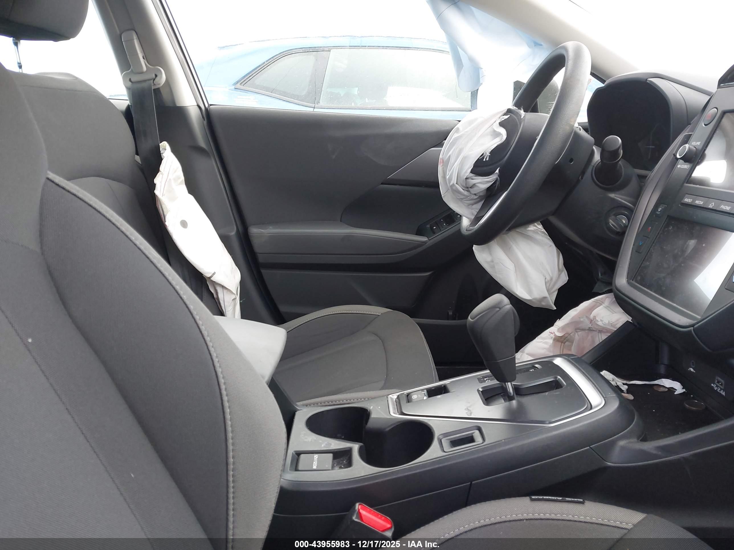 SUBARU IMPREZA image 5