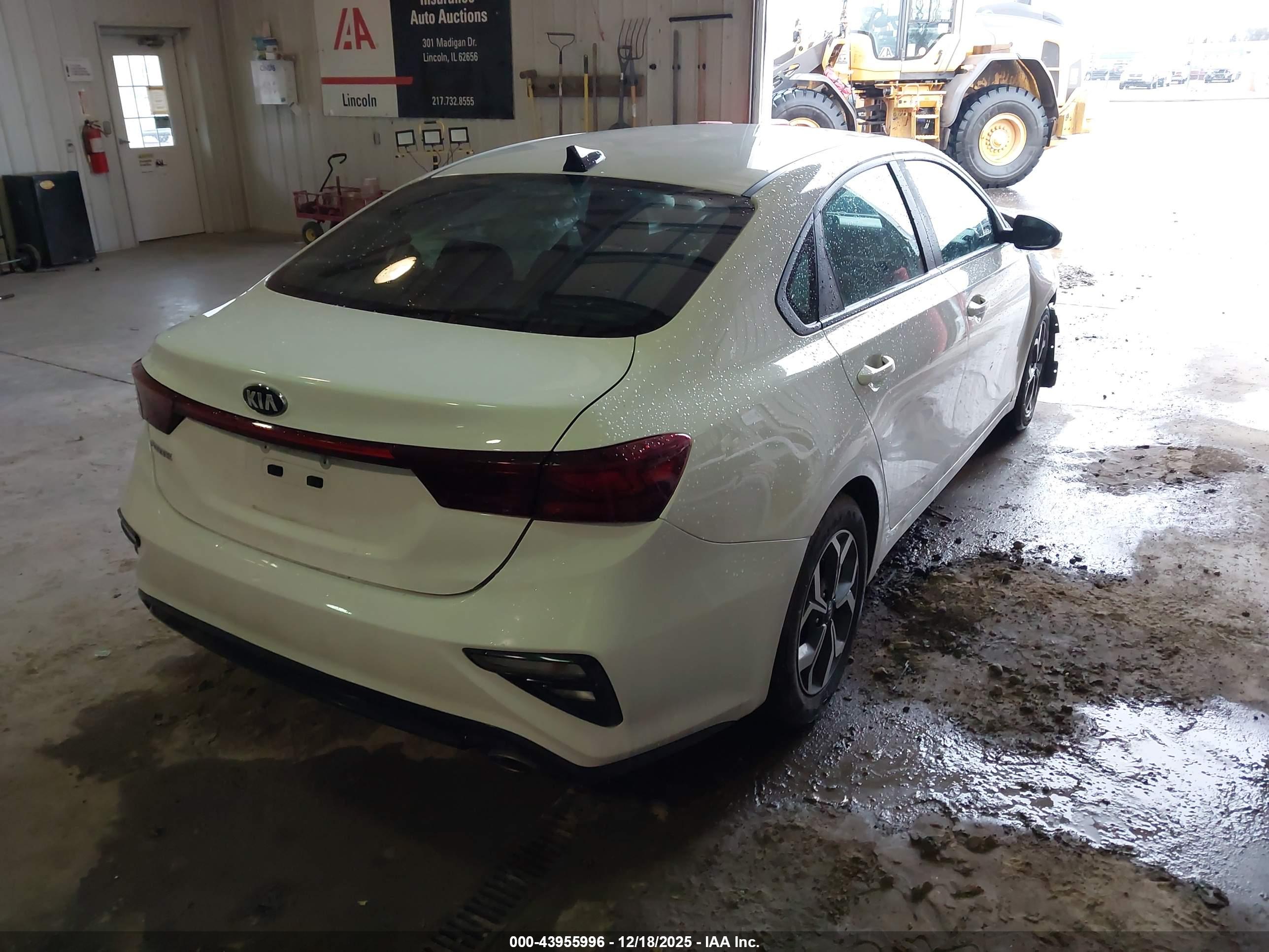 KIA FORTE image 4