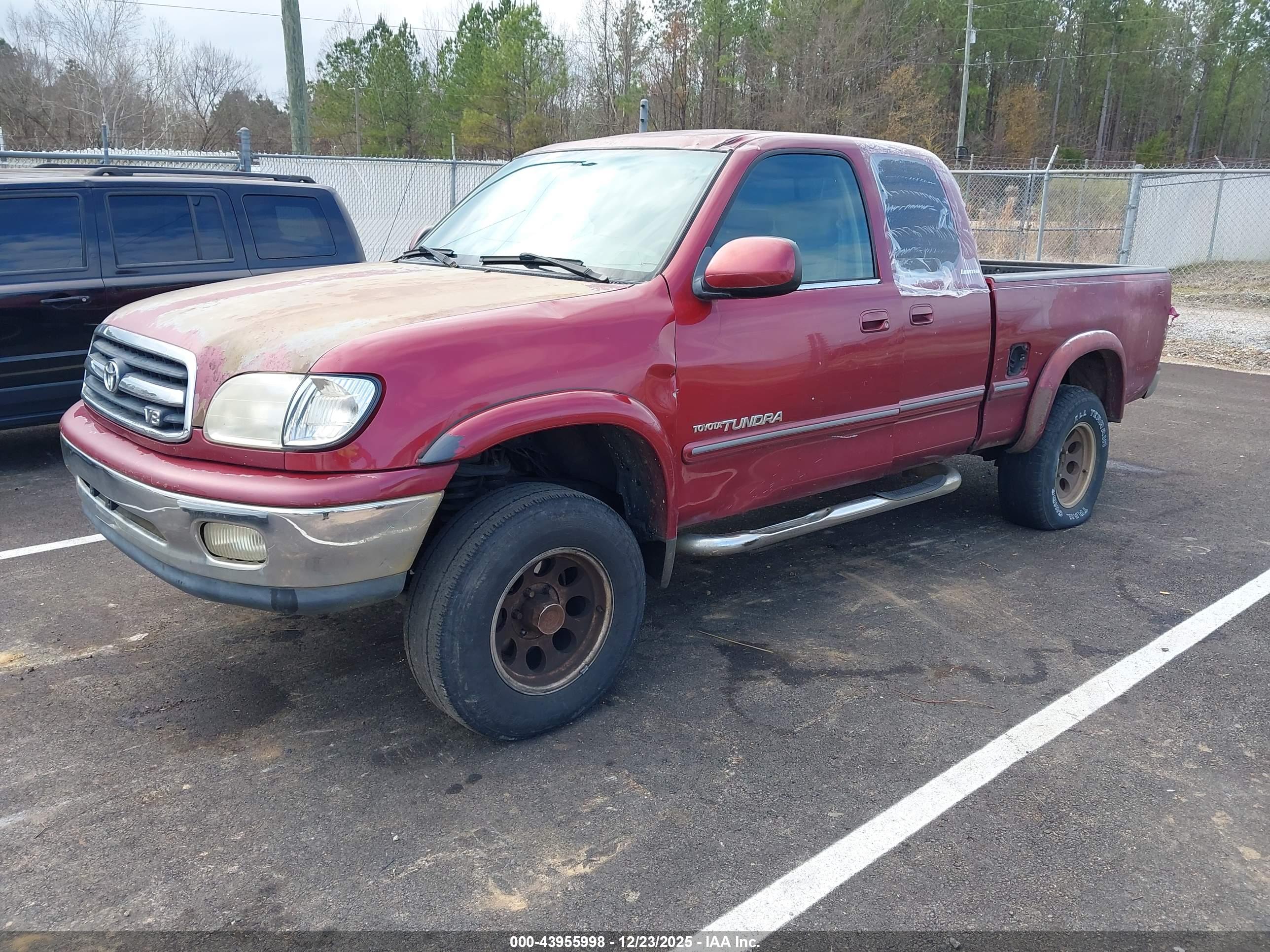 TOYOTA TUNDRA image 2
