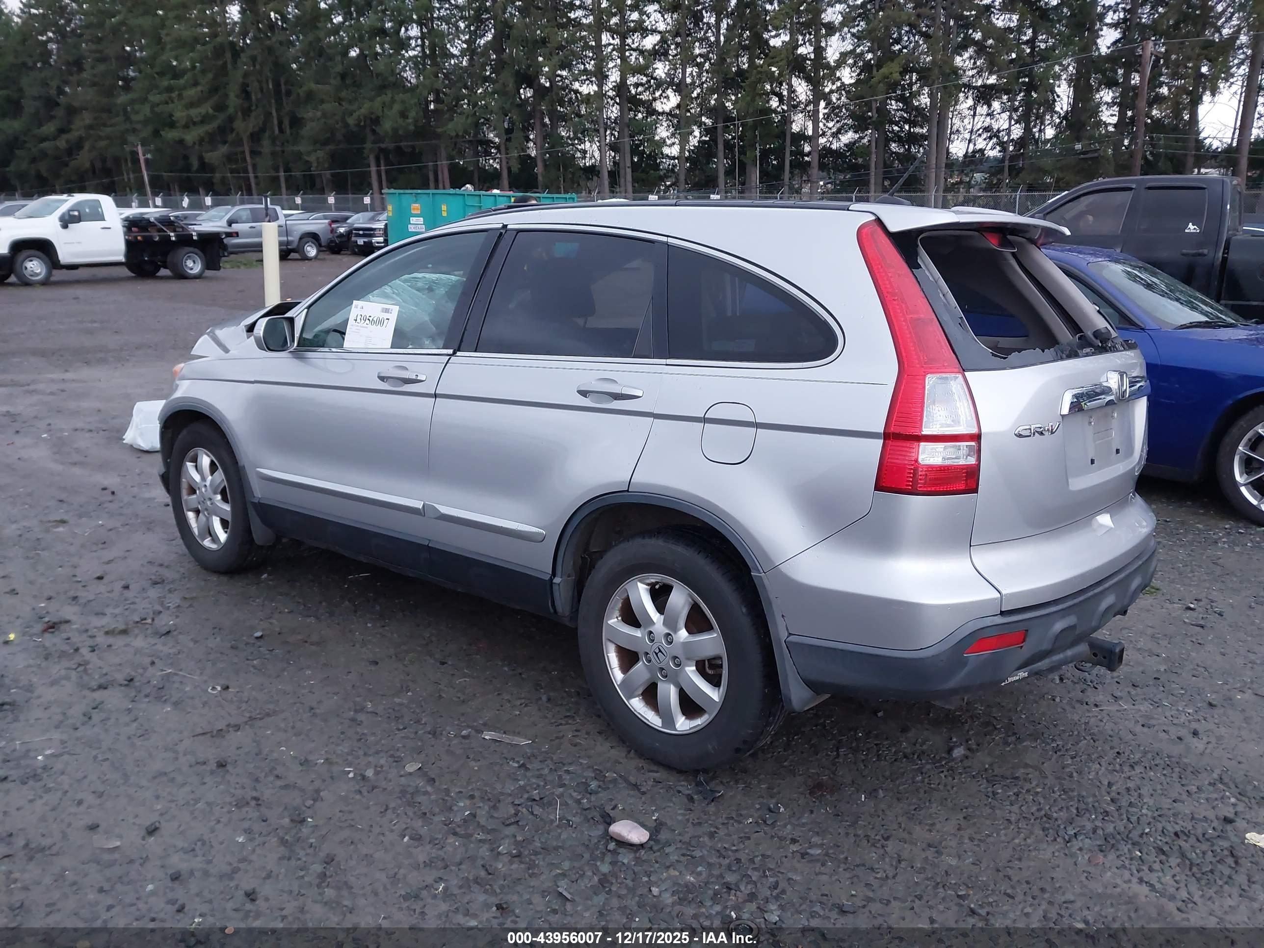 HONDA CR-V image 3