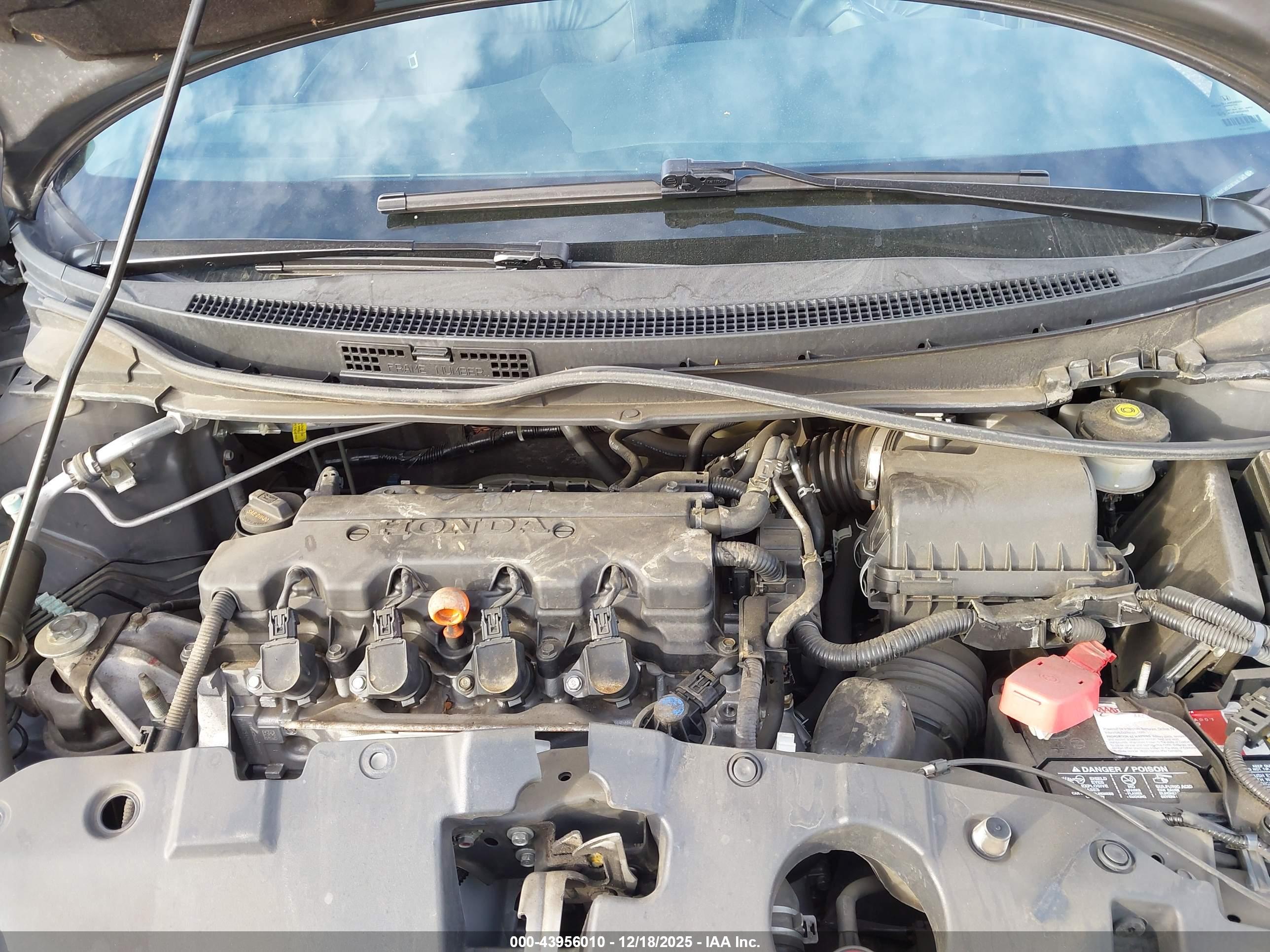 HONDA CIVIC image 10