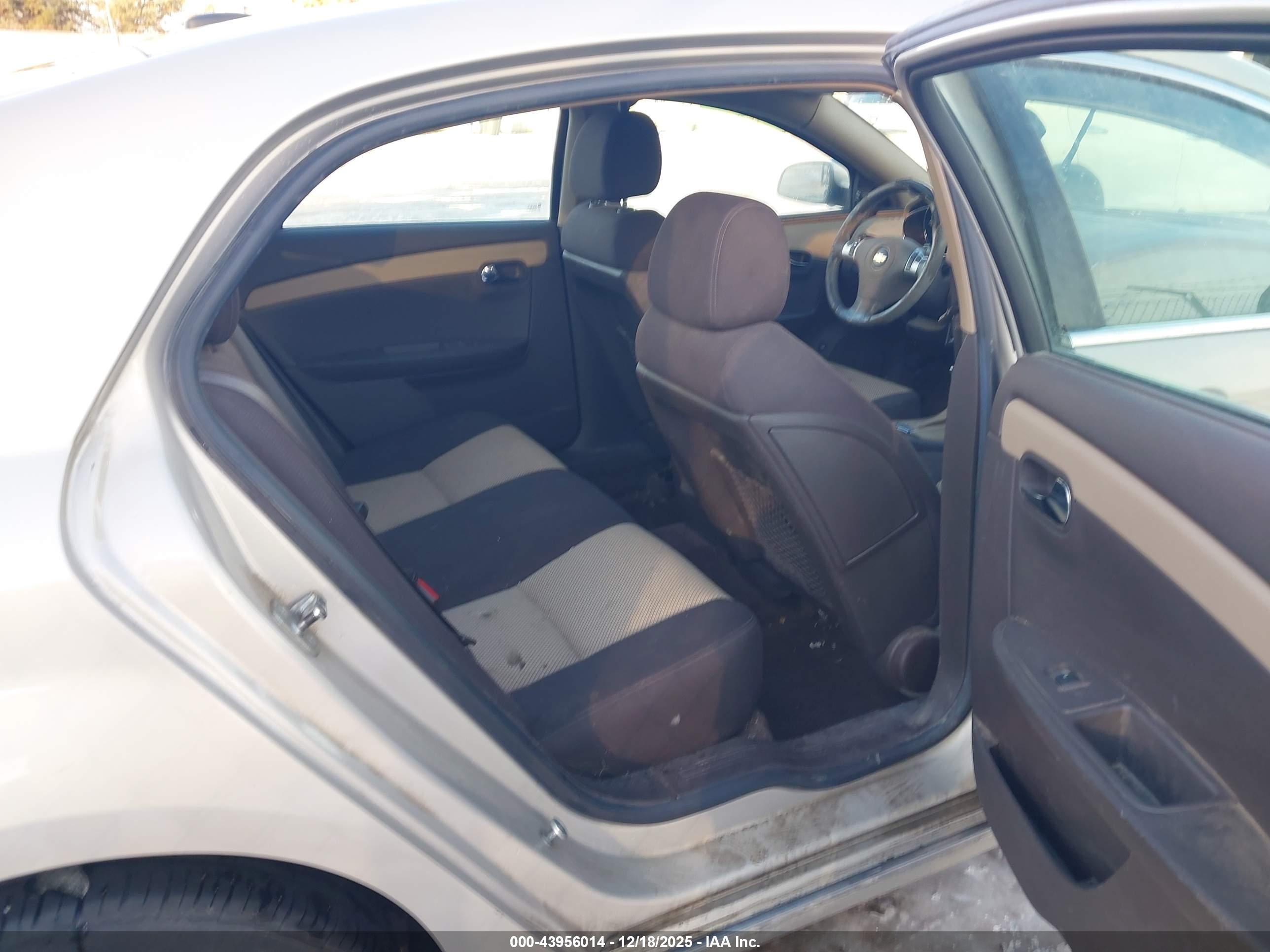 CHEVROLET MALIBU image 8