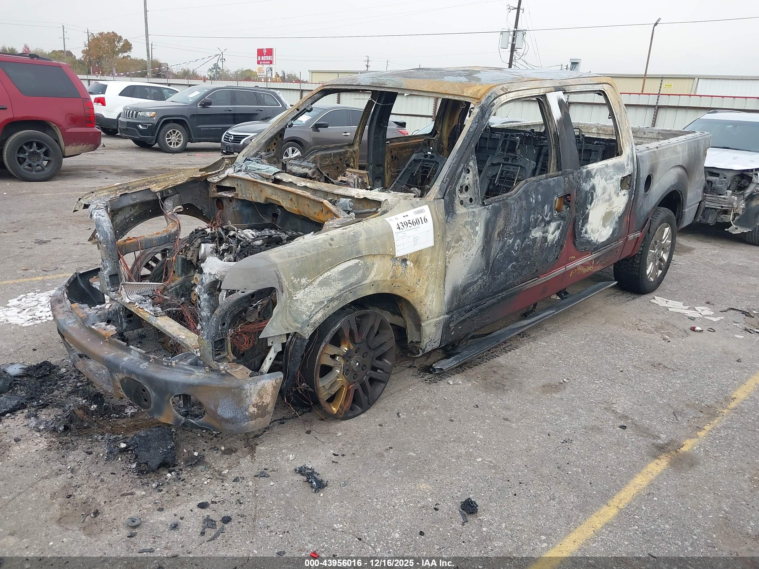FORD F-150 image 2