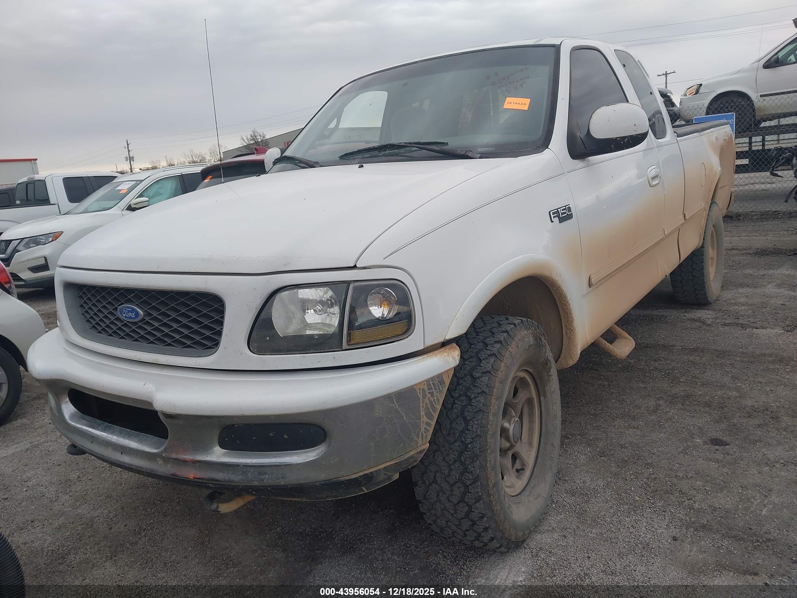 FORD F-150 image 2