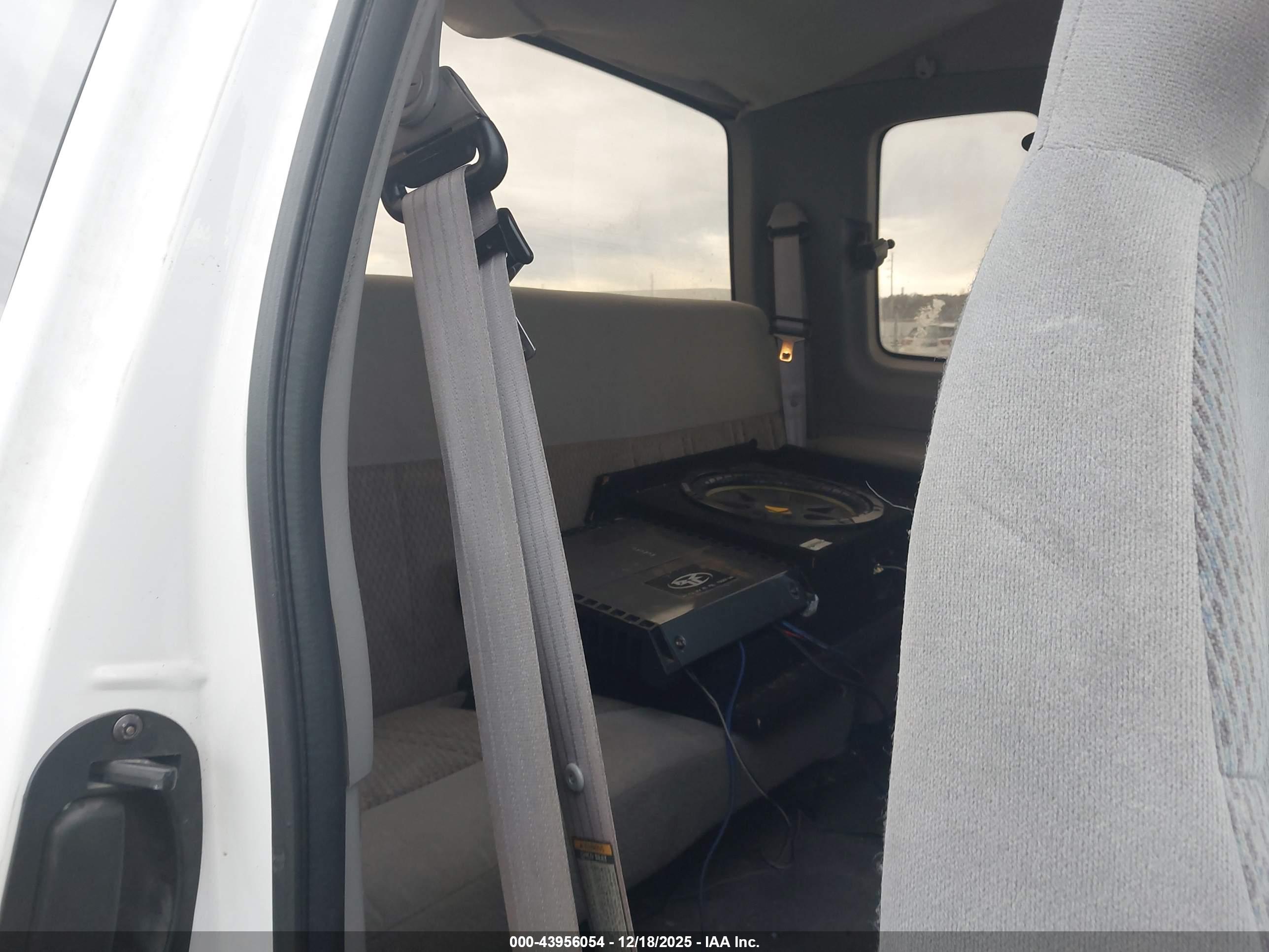 FORD F-150 image 8