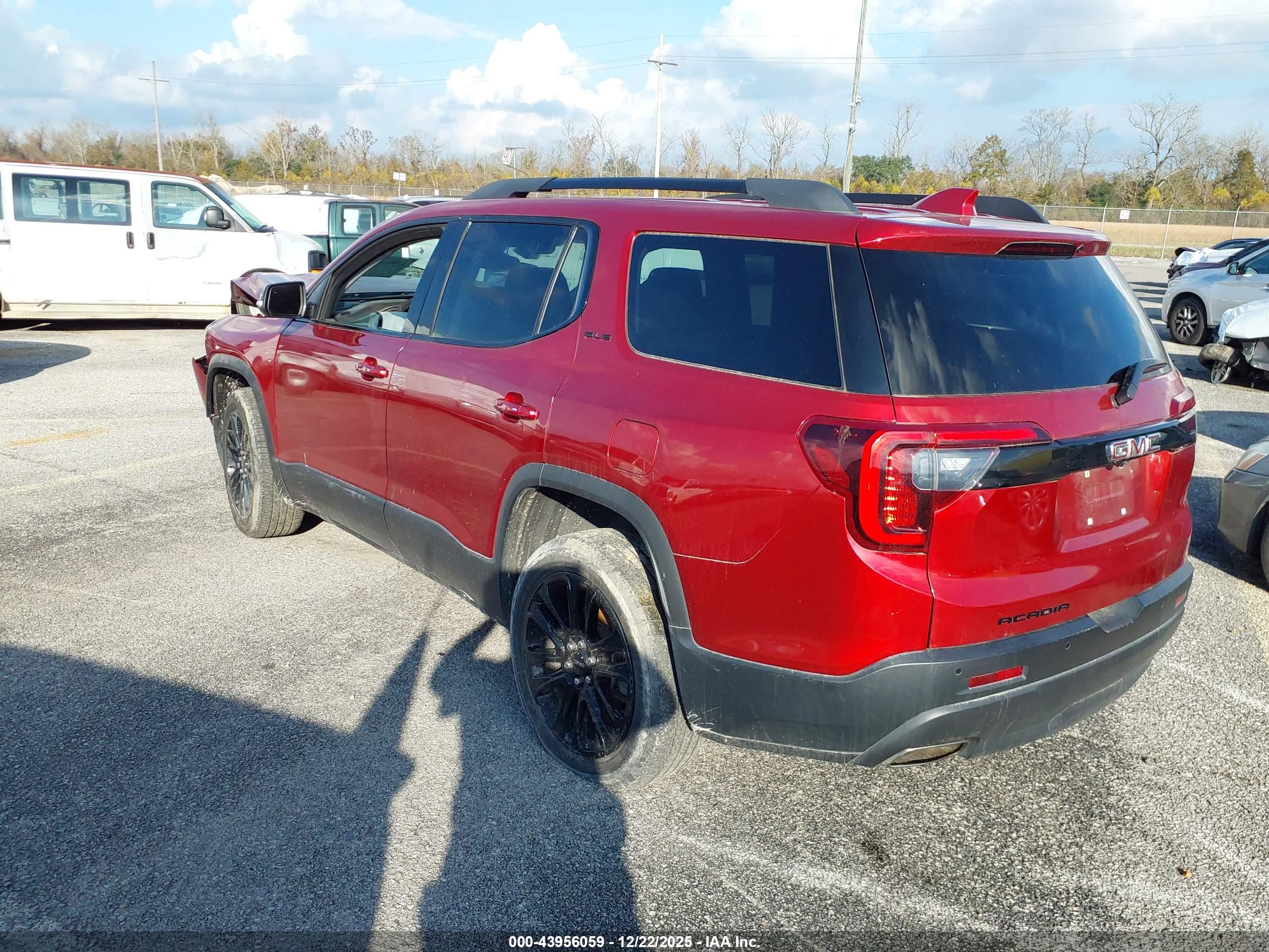 GMC ACADIA image 3