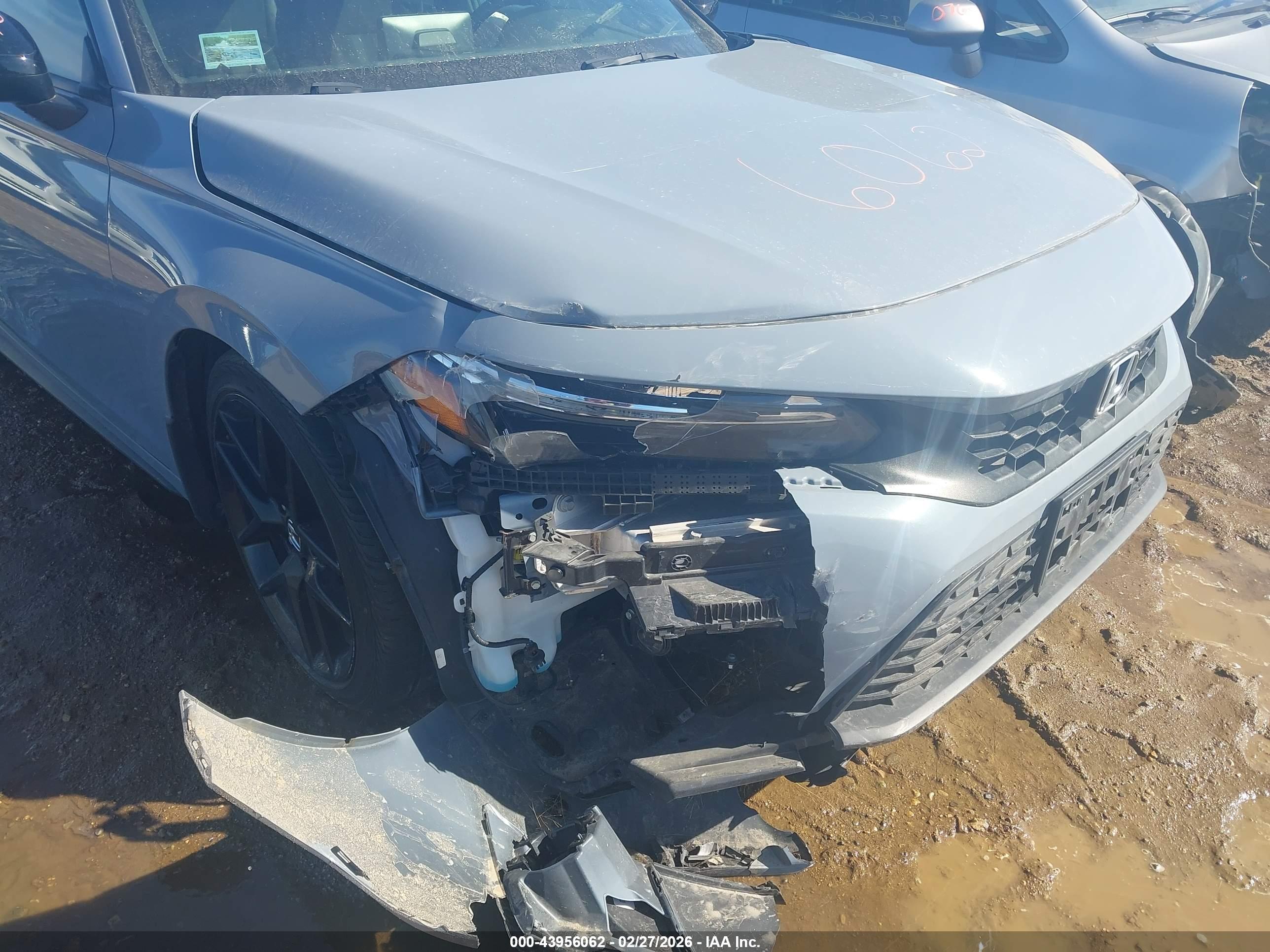 HONDA CIVIC image 6