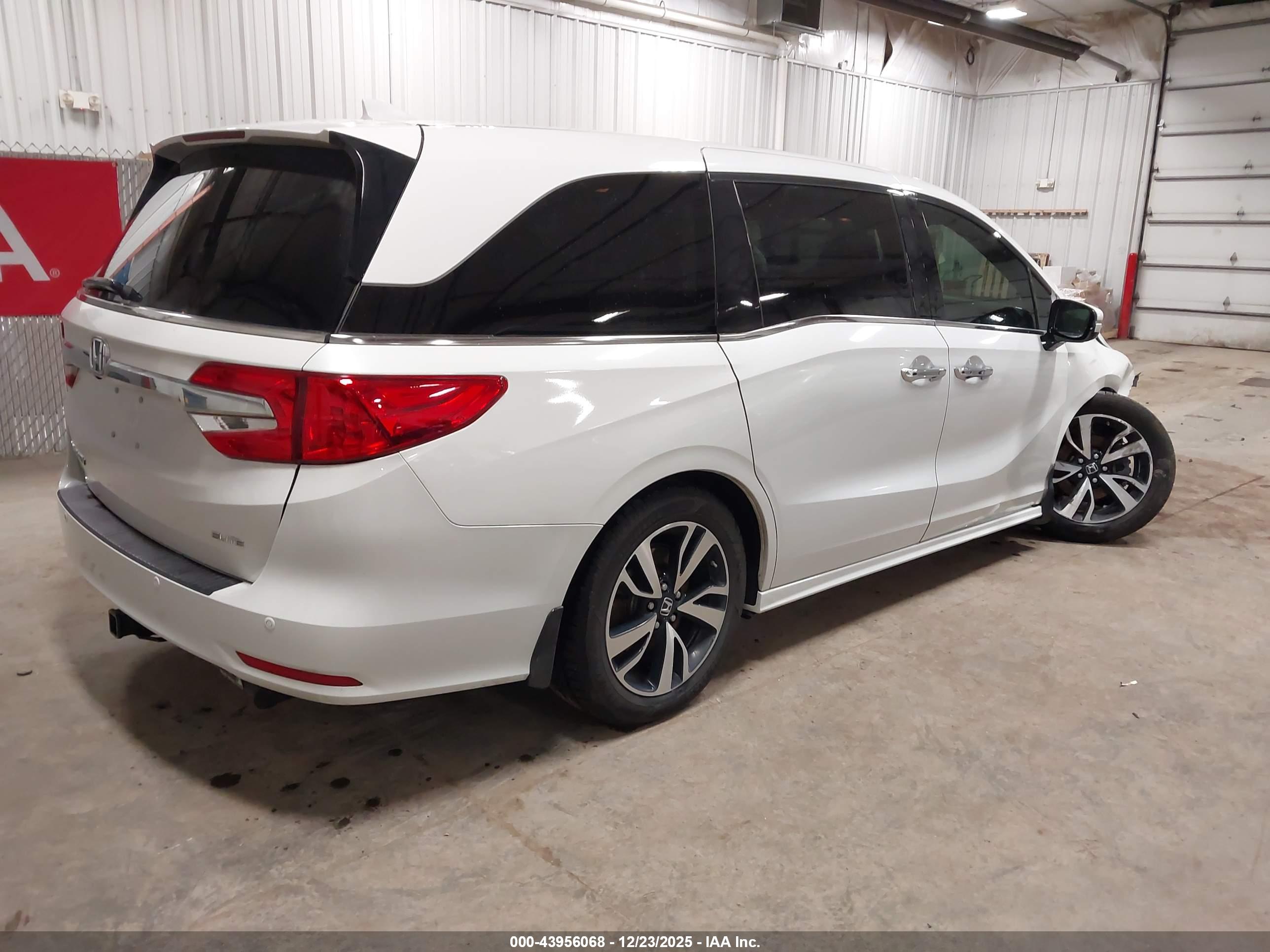 HONDA ODYSSEY image 4