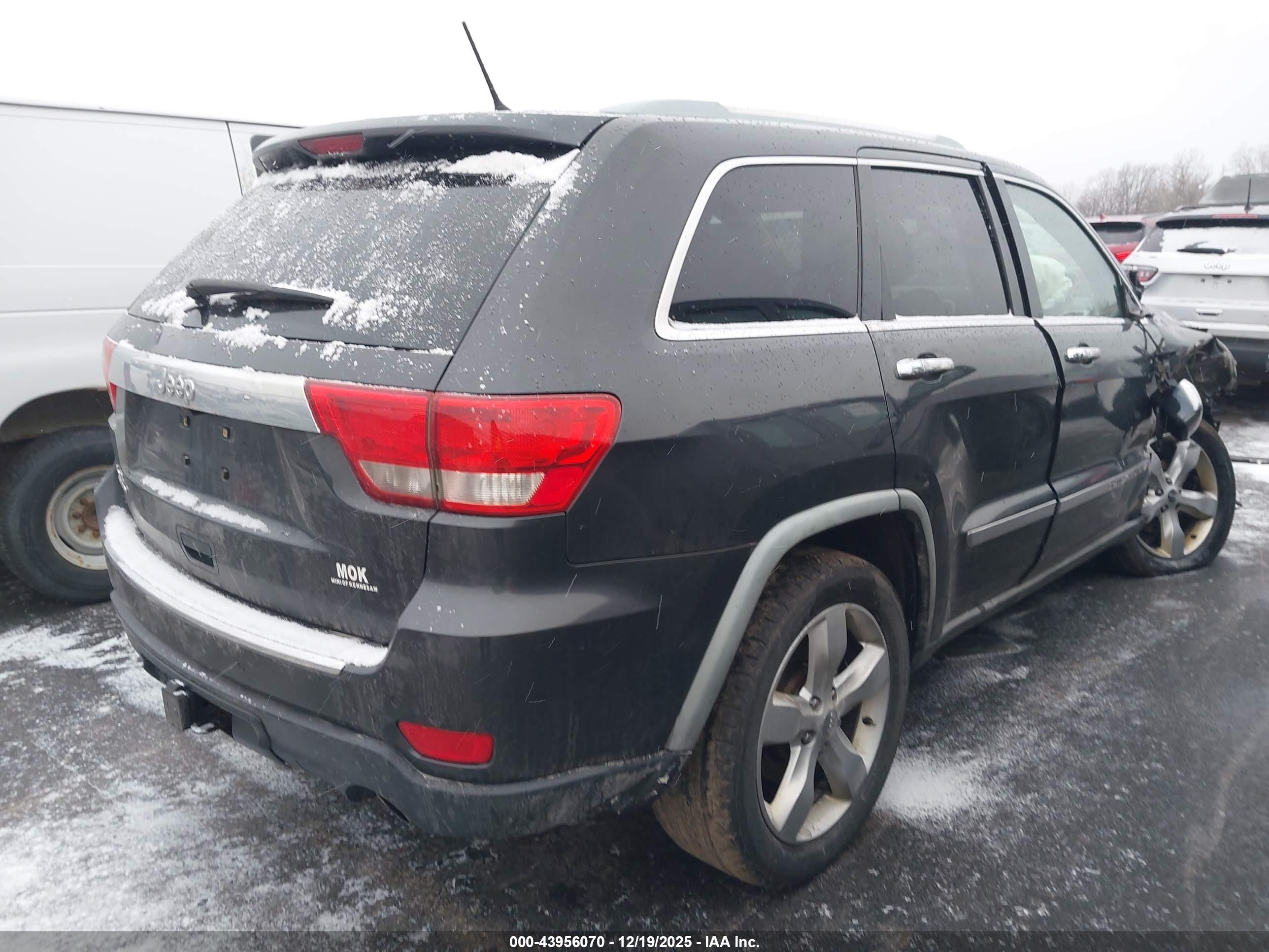JEEP GRAND image 4