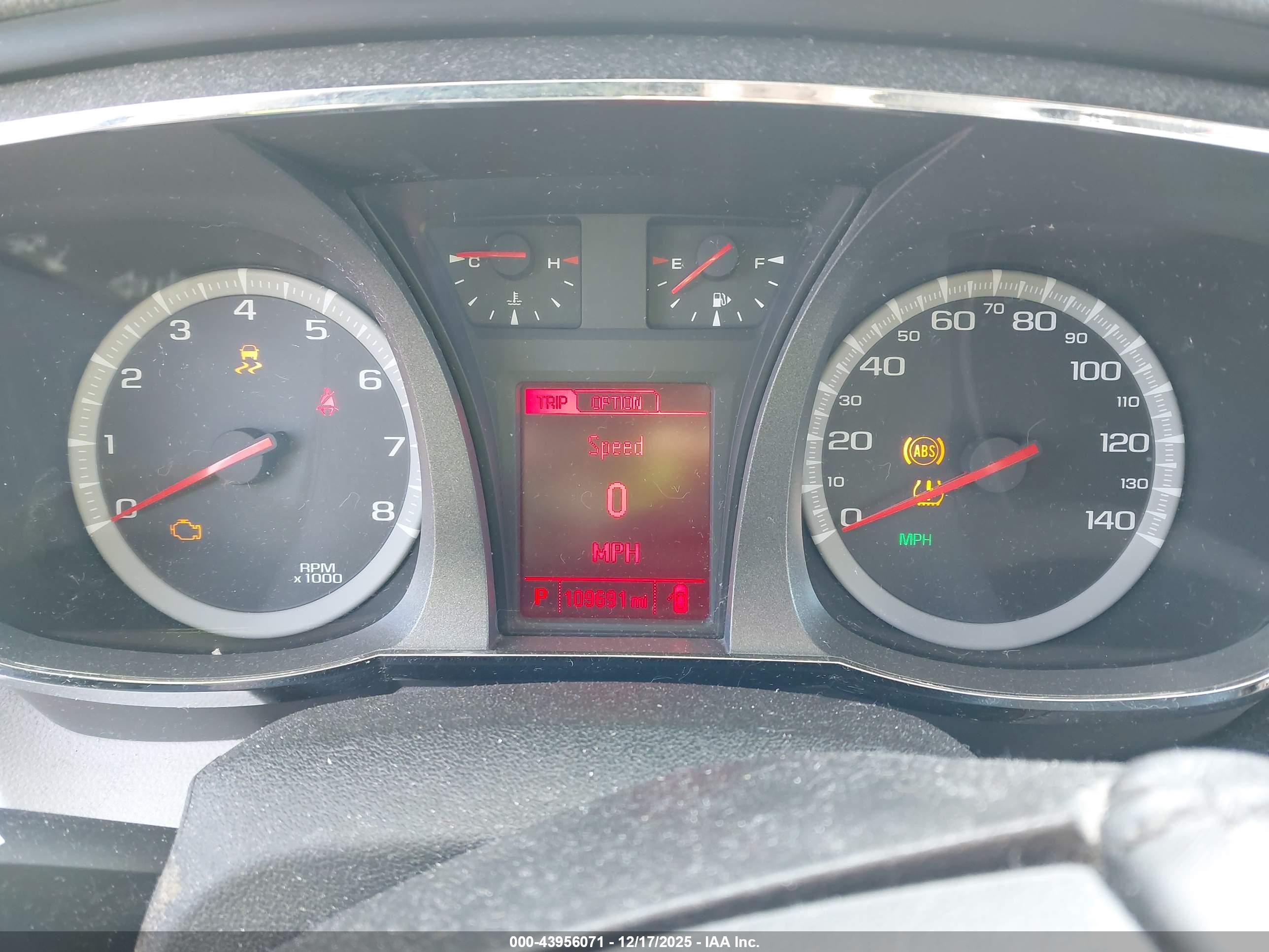 GMC TERRAIN image 7