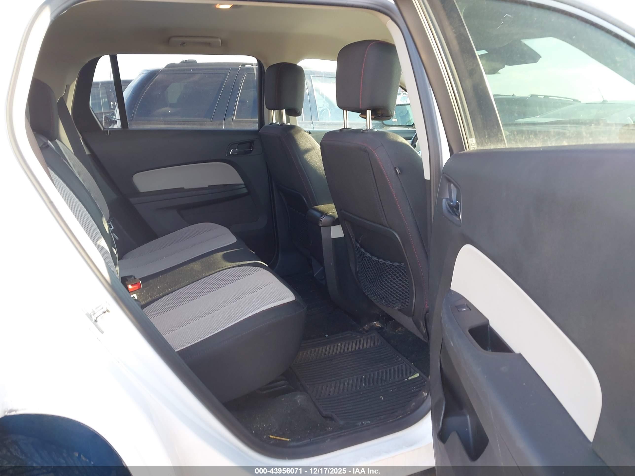GMC TERRAIN image 8