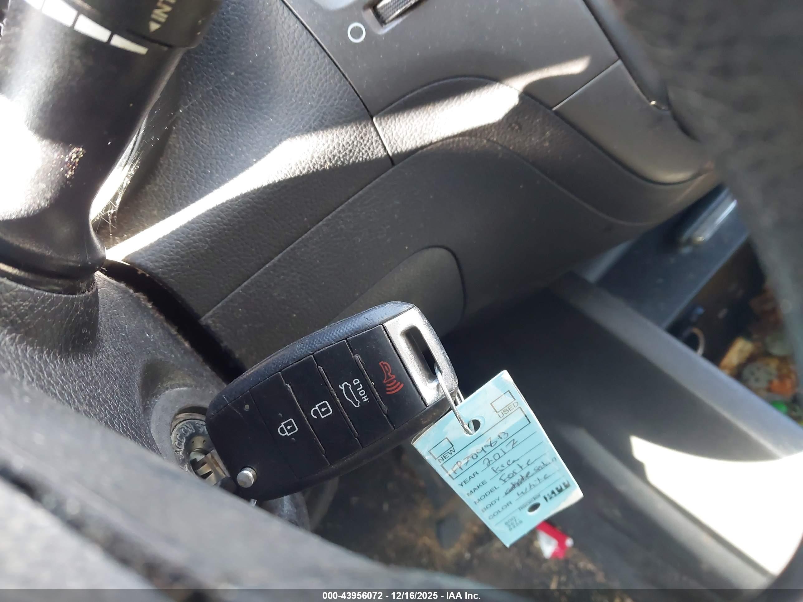 KIA FORTE image 11
